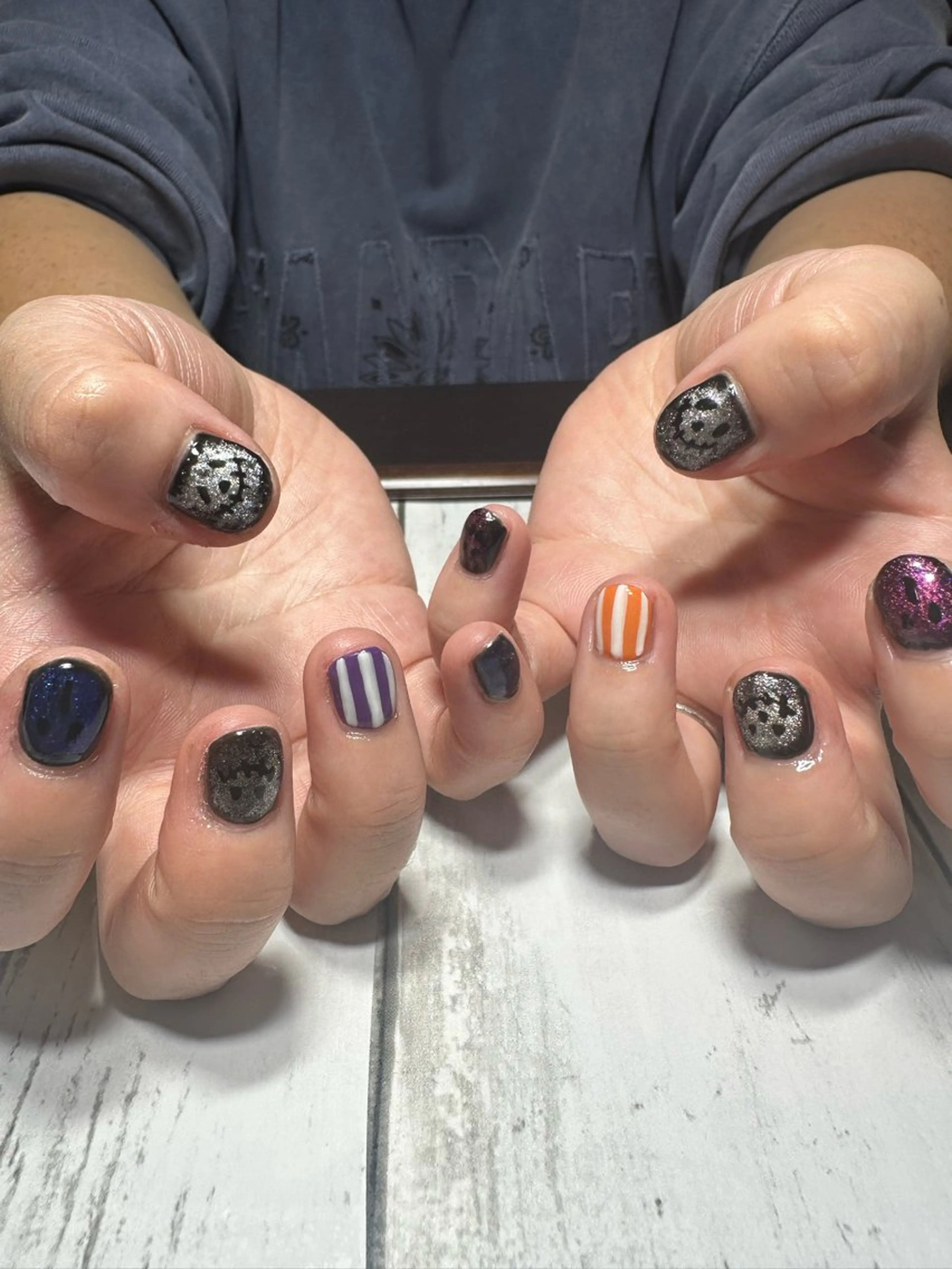 ネイル e.nail所属・🍎吉田 恵里🍎のネイルデザイン