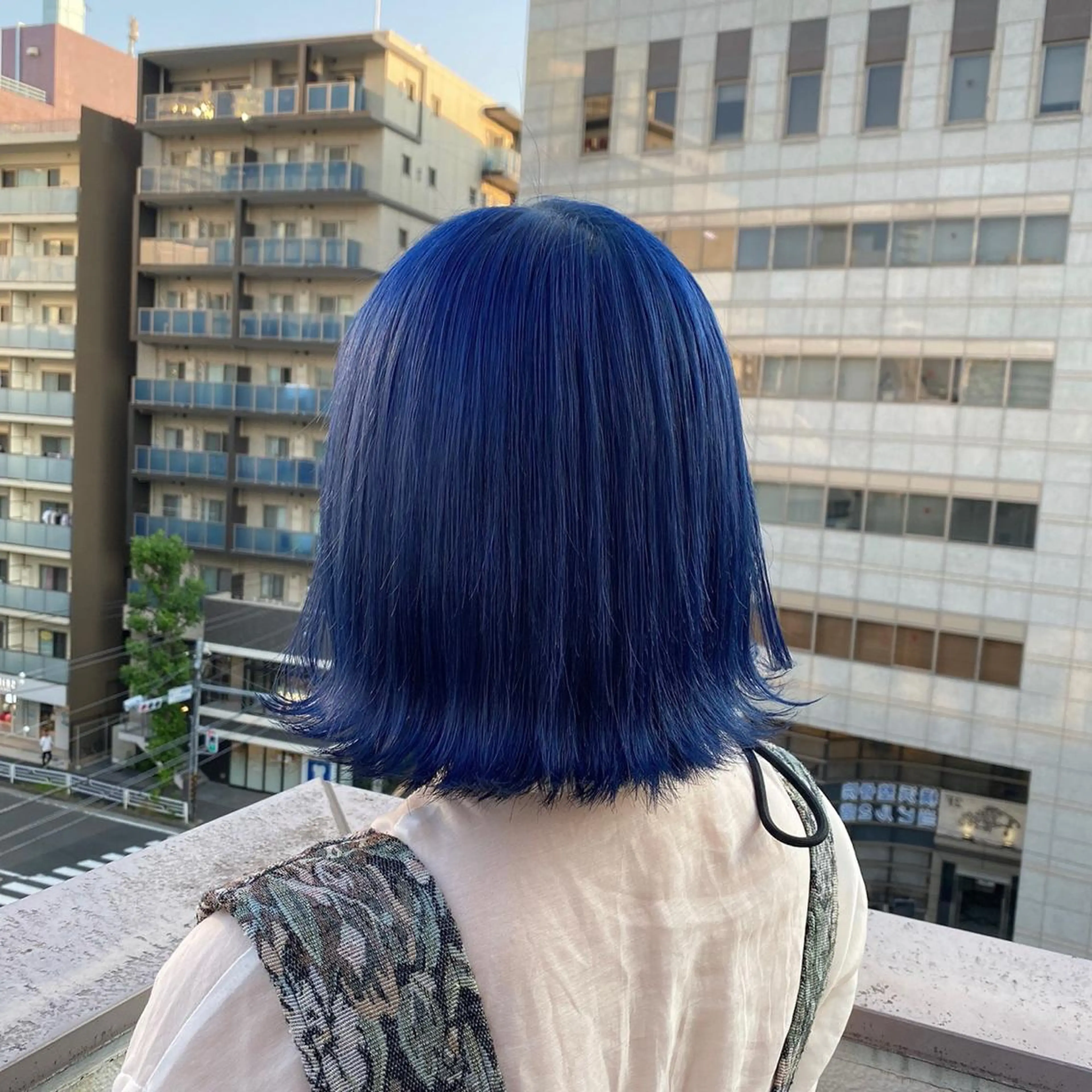 ショート カラー パーマ ヘアアレンジ メンズ キッズ ネイル マツエク・マツパ ブルーカラー ショートヘア ブルー ショートネイル 🦋韓国風カラー🦋 こうせい原宿のヘアスタイル
