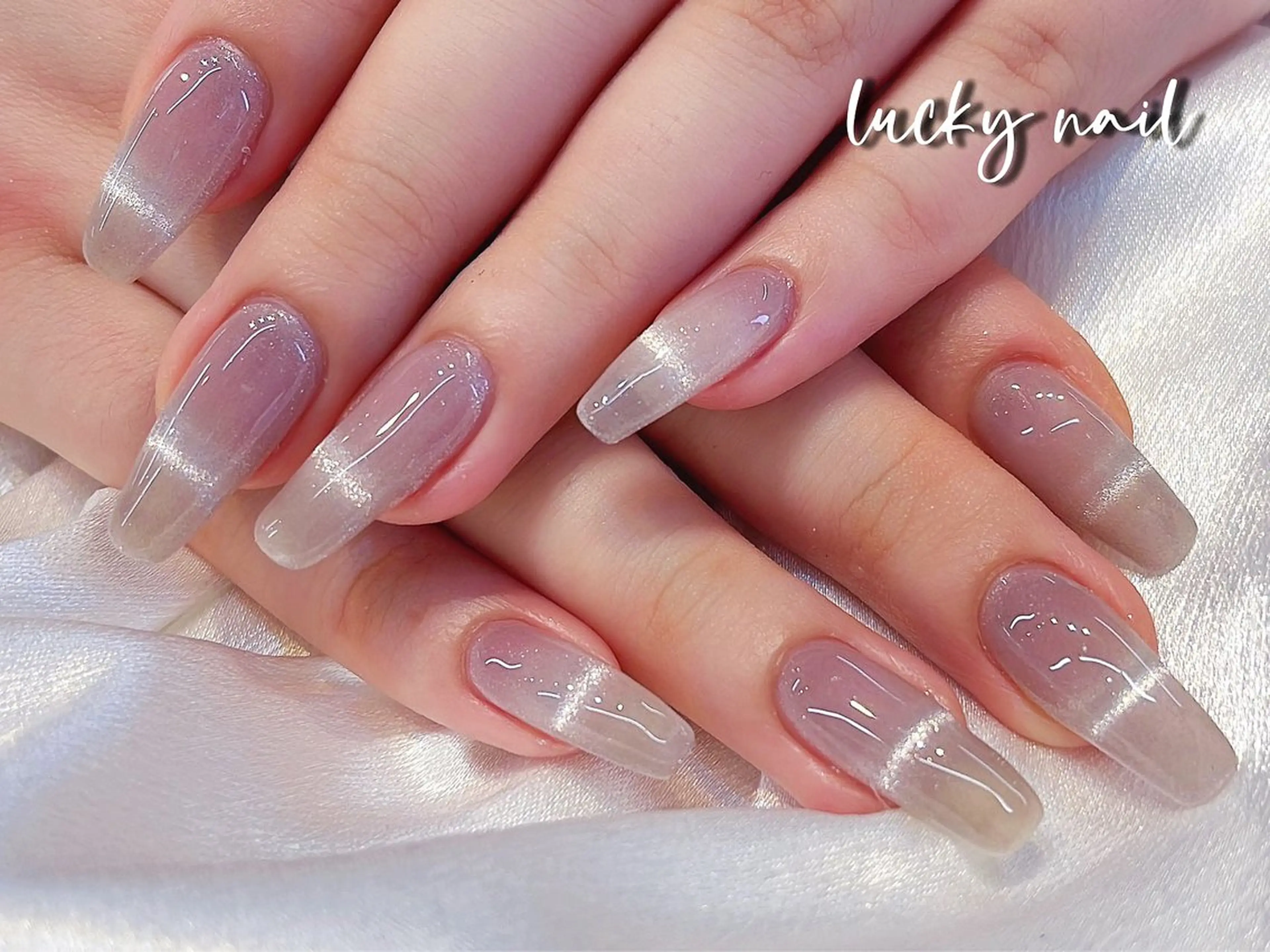 ネイル アートネイル チークネイル 長さ出し ジェルネイル マグネットネイル Lucky nail  小林和希のネイルデザイン