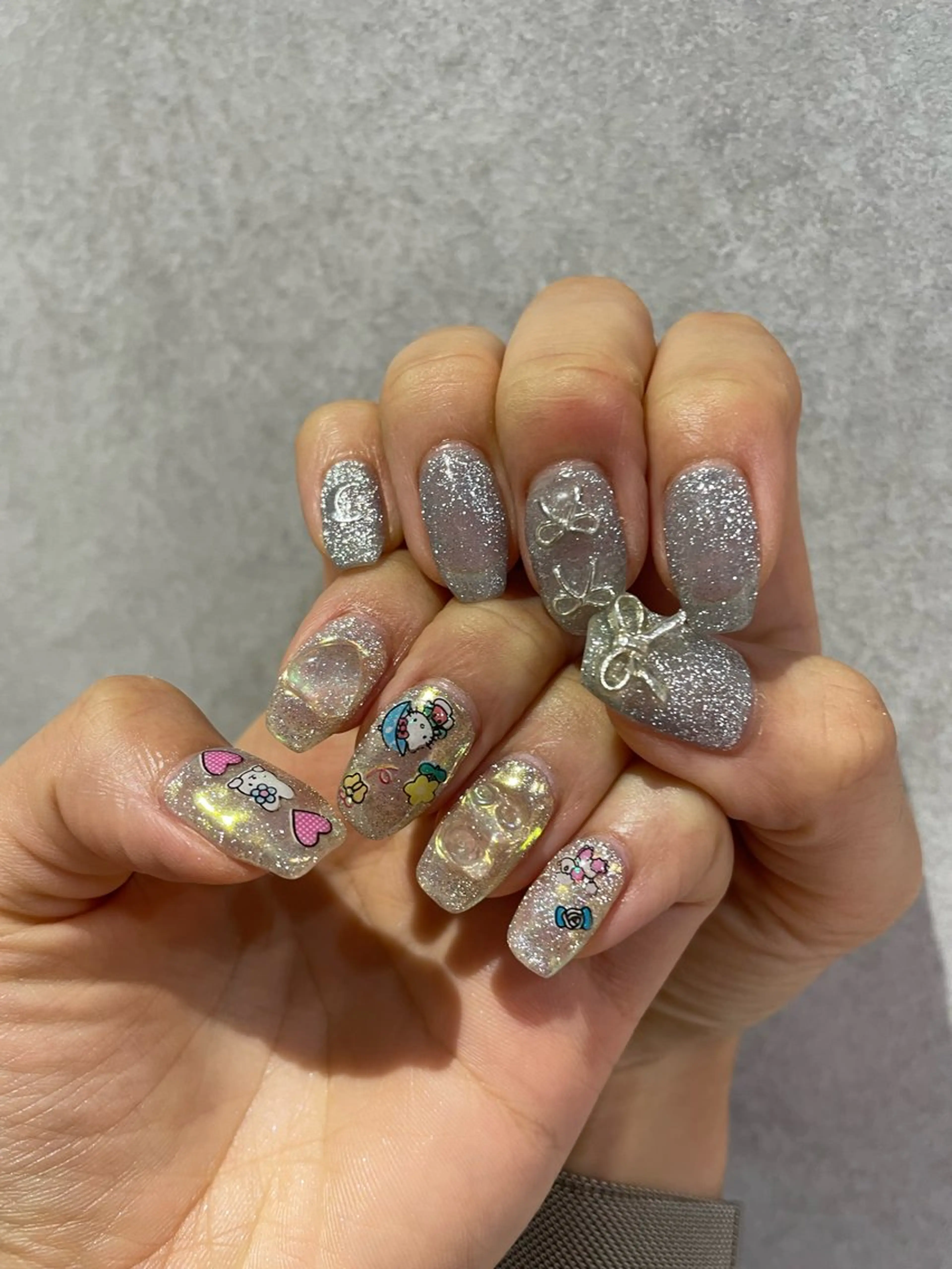 ネイル ハンドネイル ハンドケア amiLe 🎀yuunaのネイルデザイン
