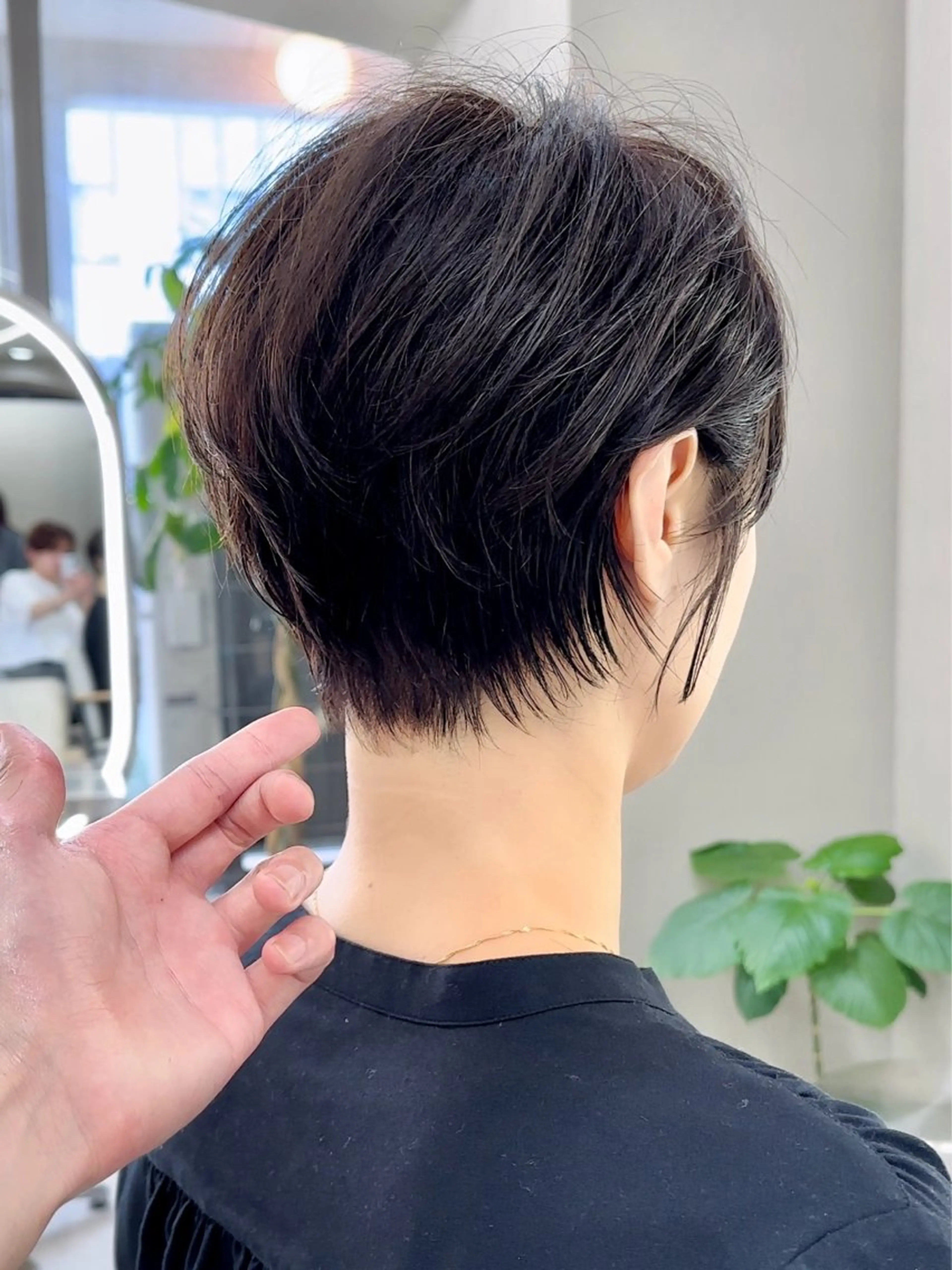 ショート カラー i.+sapporo所属・ショート/レイヤー /札幌/小山内のヘアスタイル
