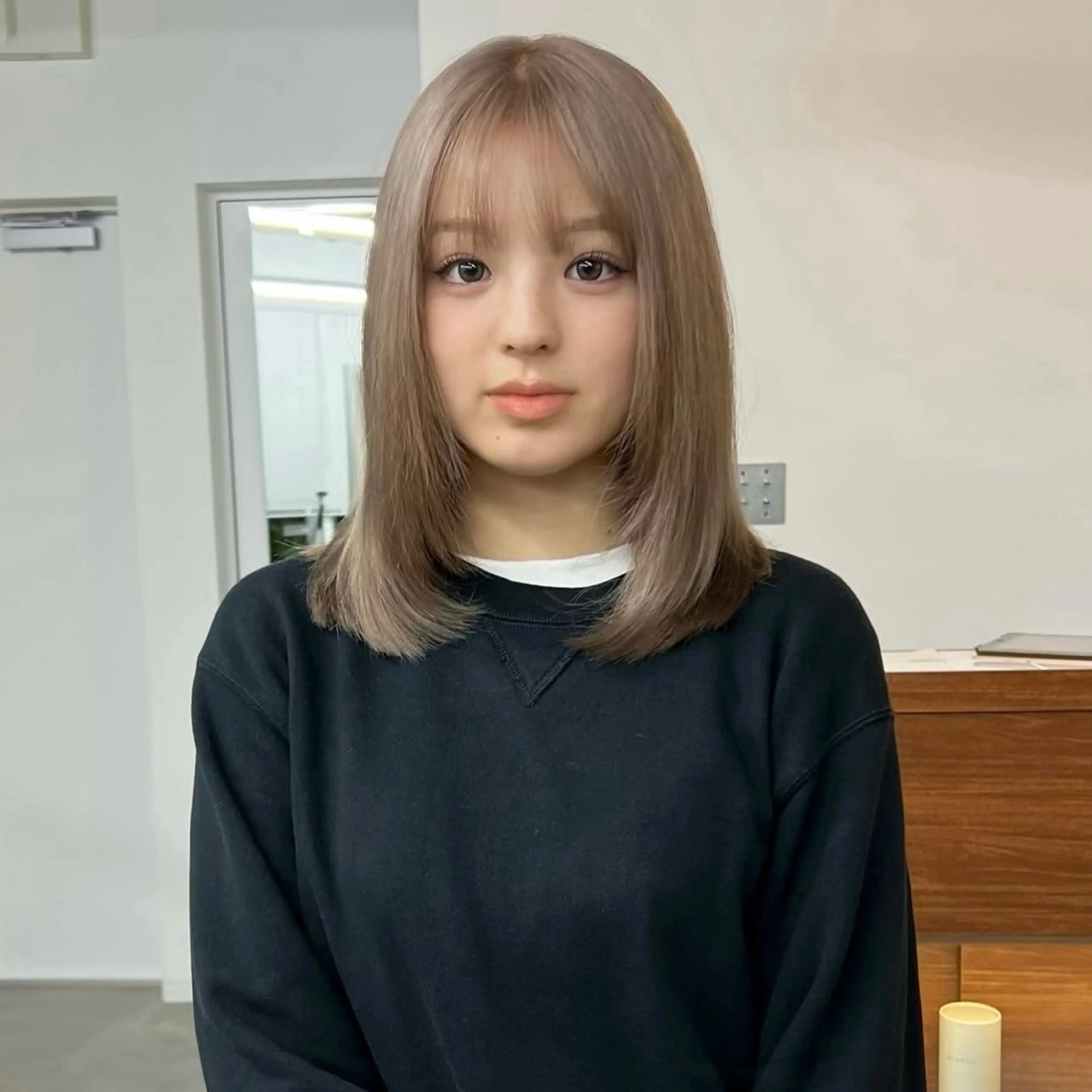 ミディアム カラー ベージュカラー ヘアカラー カットモデル୨୧大阪 梅田タカシマリナ♡のヘアスタイル