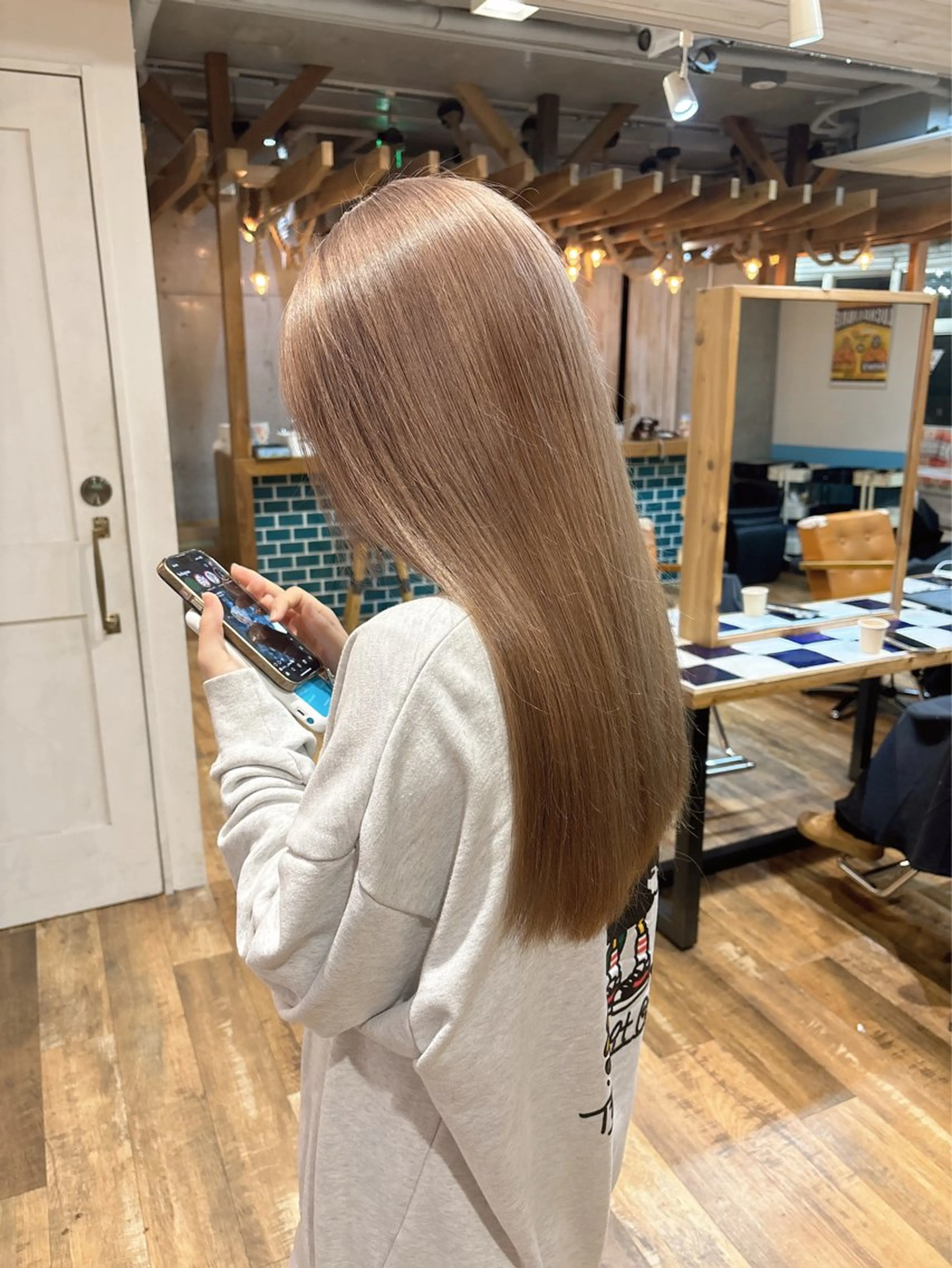 ロング カラー ヘアカラー 🧡カラー特化／ 透明感🧡カイトのヘアスタイル