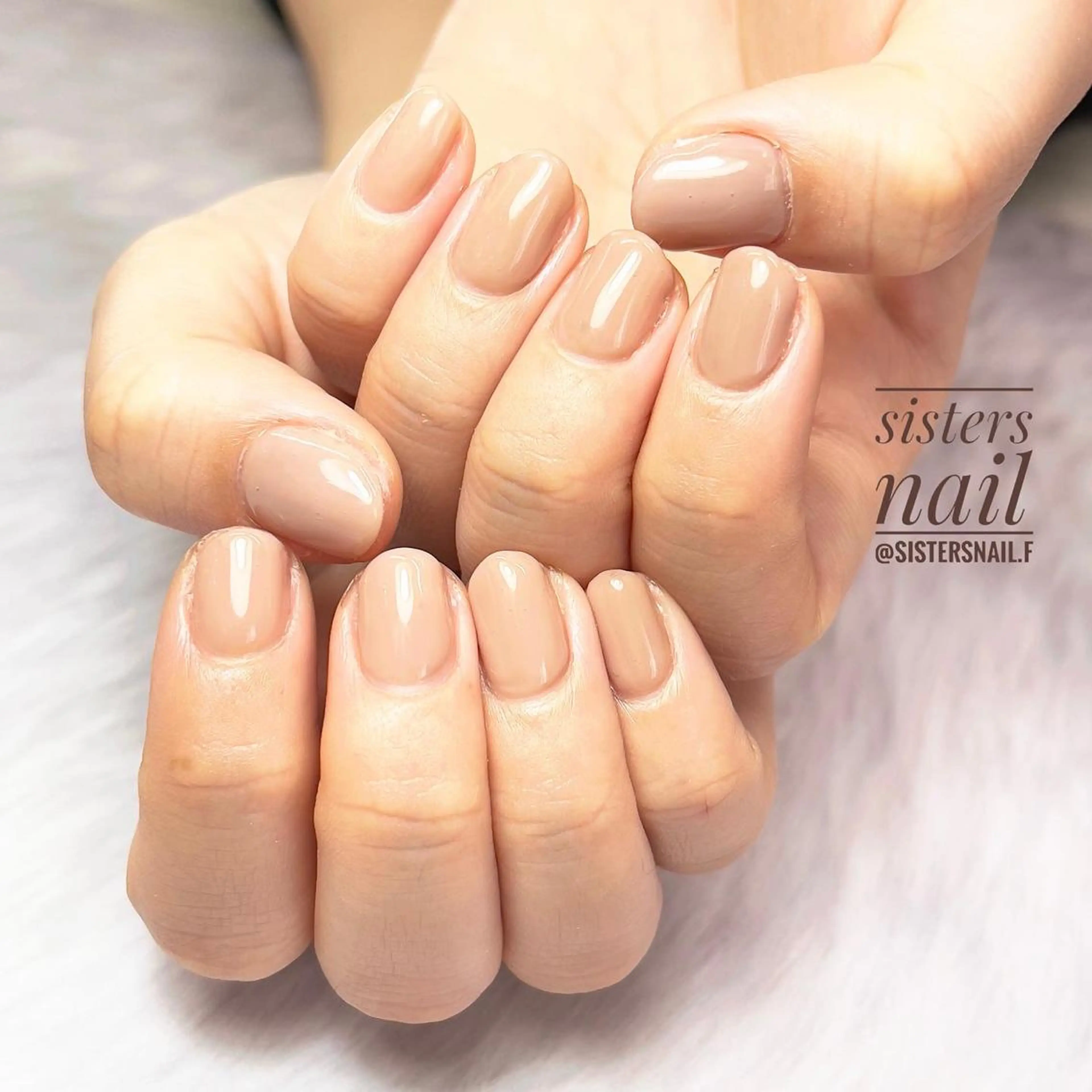 ネイル アートネイル オフィスネイル ショートネイル シンプルネイル sisters nail.fのネイルデザイン