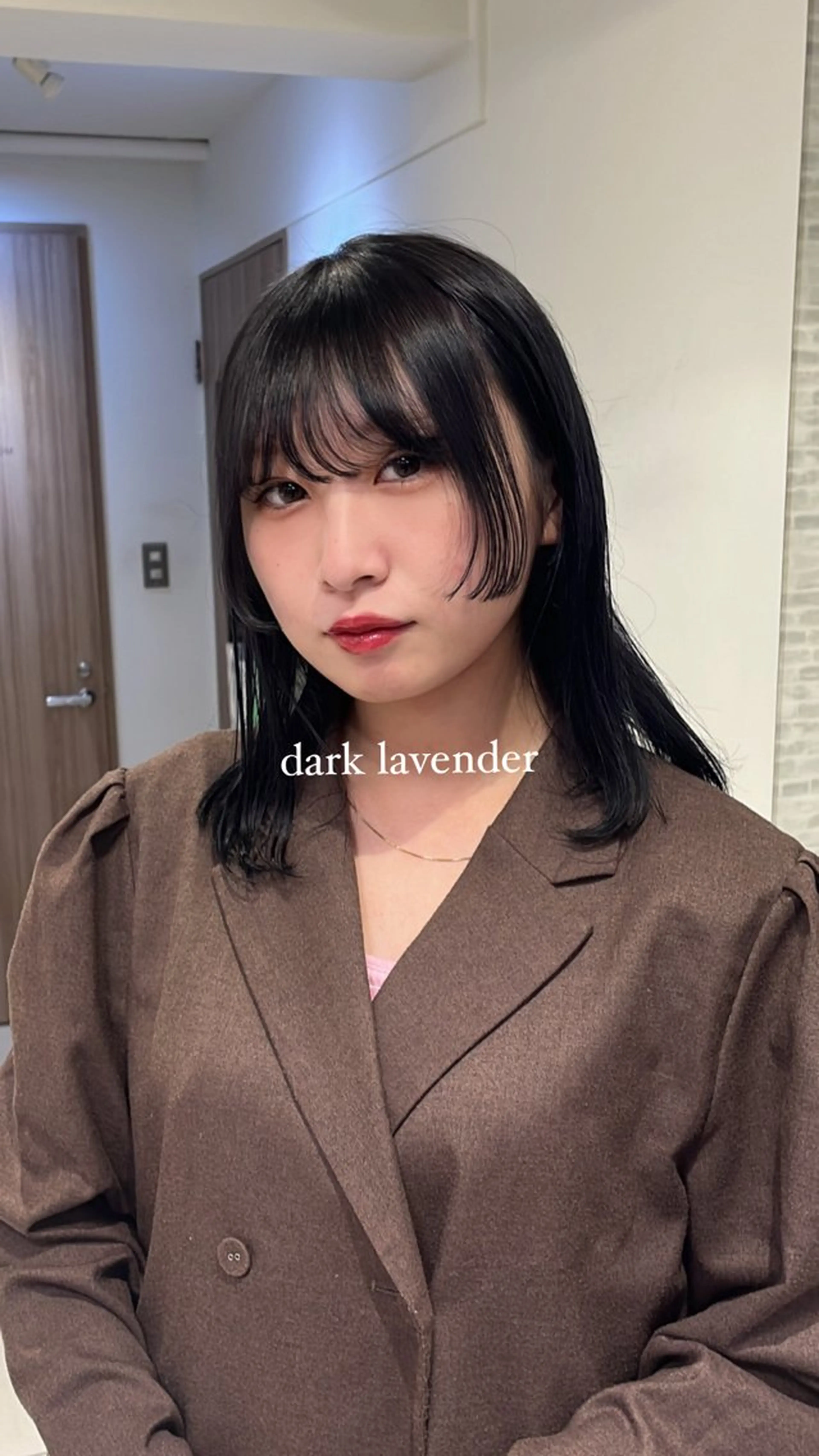 ミディアム カラー リノ stylist🪐のヘアスタイル