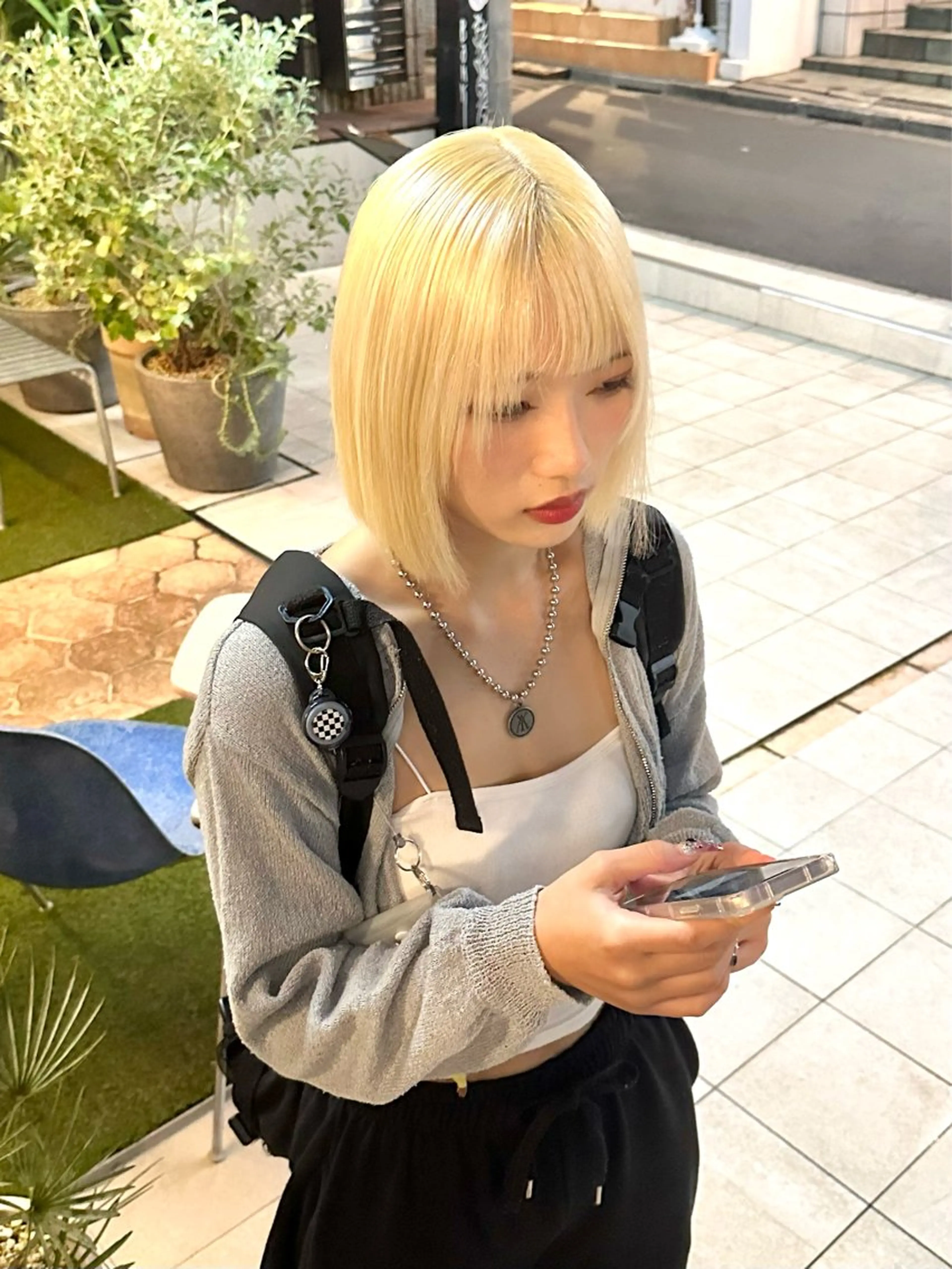 ショート カラー ヘアカラー トリートメント 抜きっぱなしブロンド ササキカズマのヘアスタイル