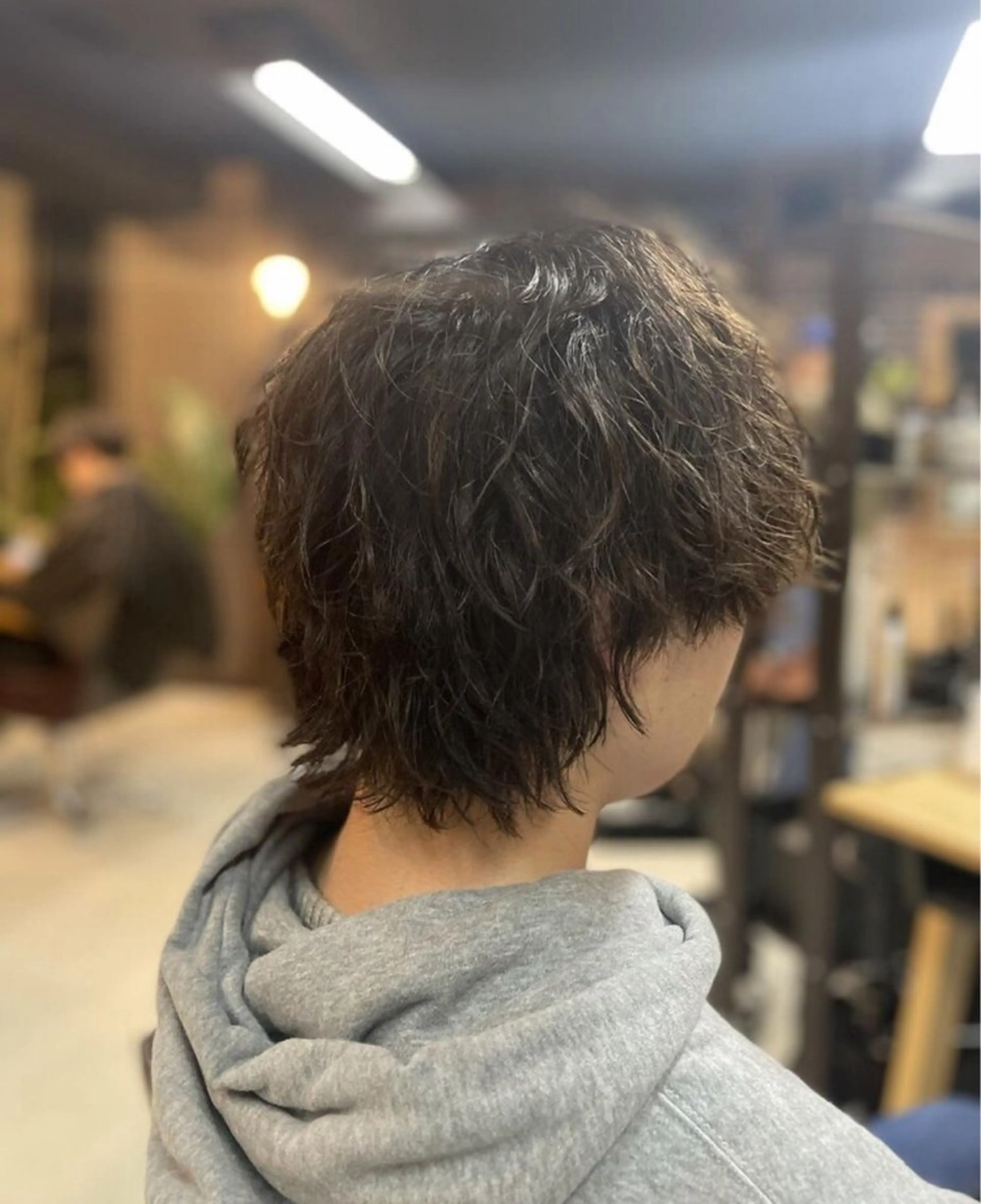 ミディアム カラー パーマ メンズ メンズウルフカット ウルフカット TENSEI @デビューしましたのヘアスタイル