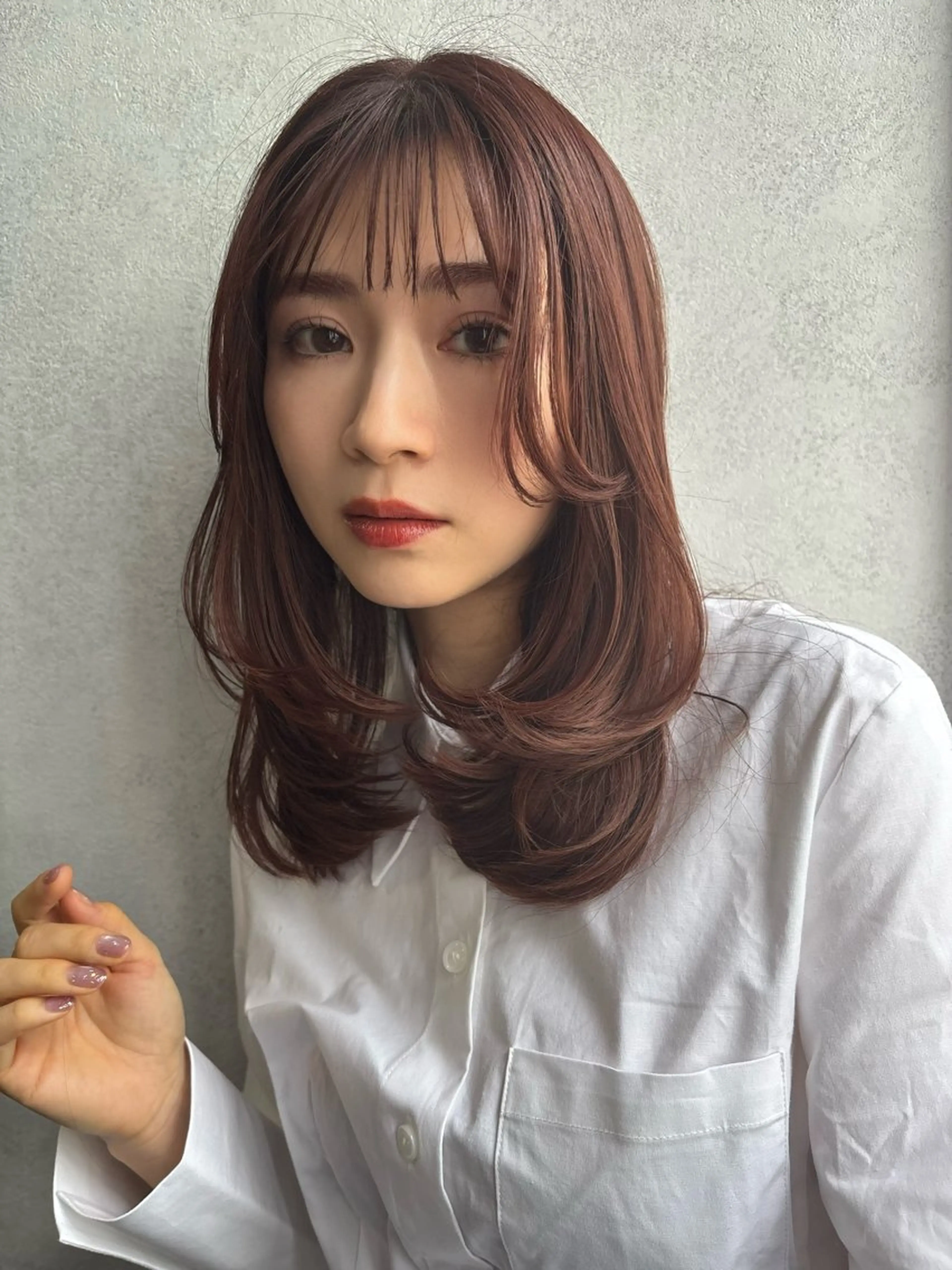 セミロング カラー レイヤーカット カット ヘアカラー 韓国ヘア×髪質改善 縮毛矯正のヘアスタイル