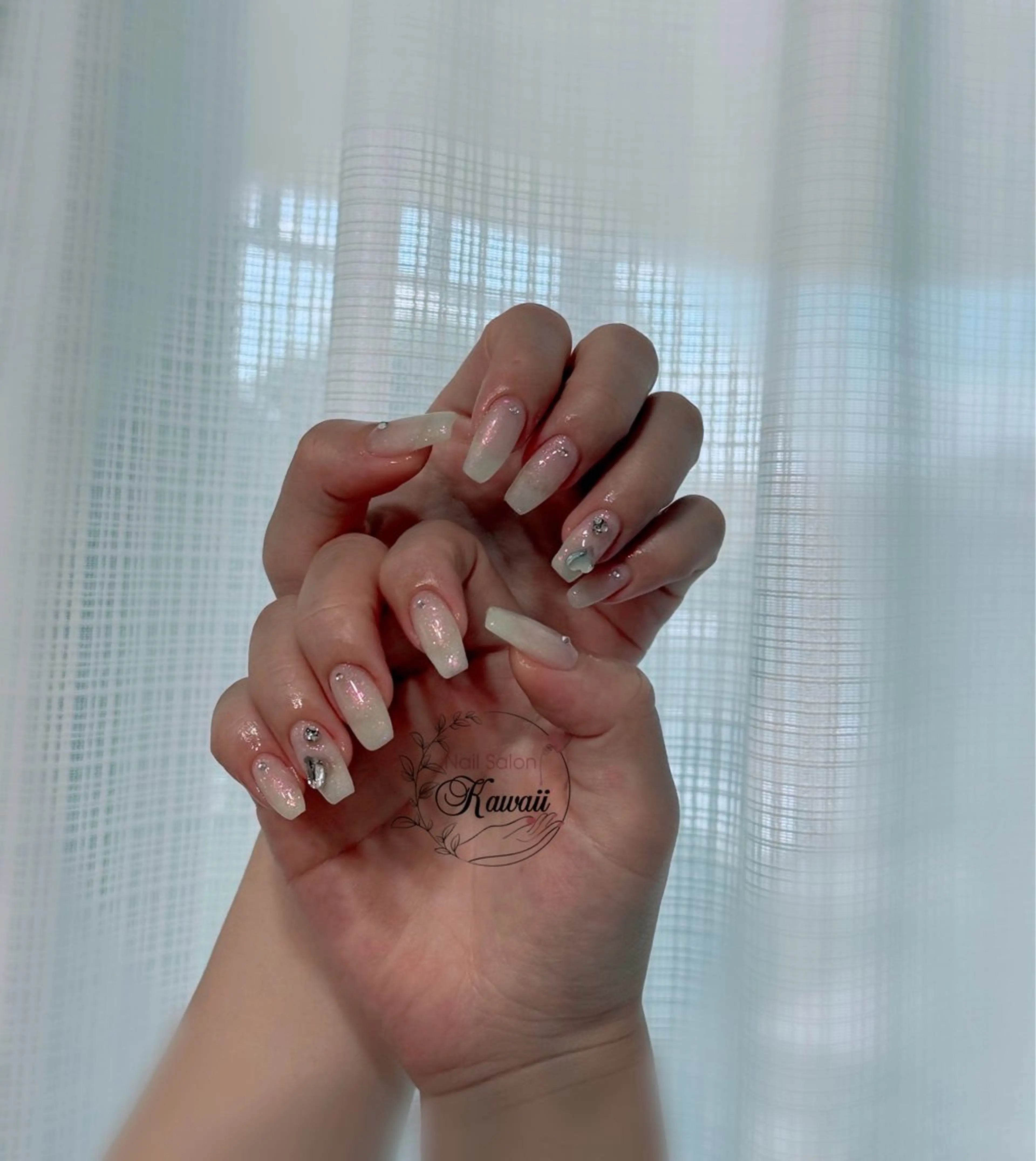 ネイル 長さ出し フットネイル フレンチネイル ジェルネイル マグネットネイル Kawaii Nail Salon所属・Kawaii-jp Tomisatoのネイルデザイン