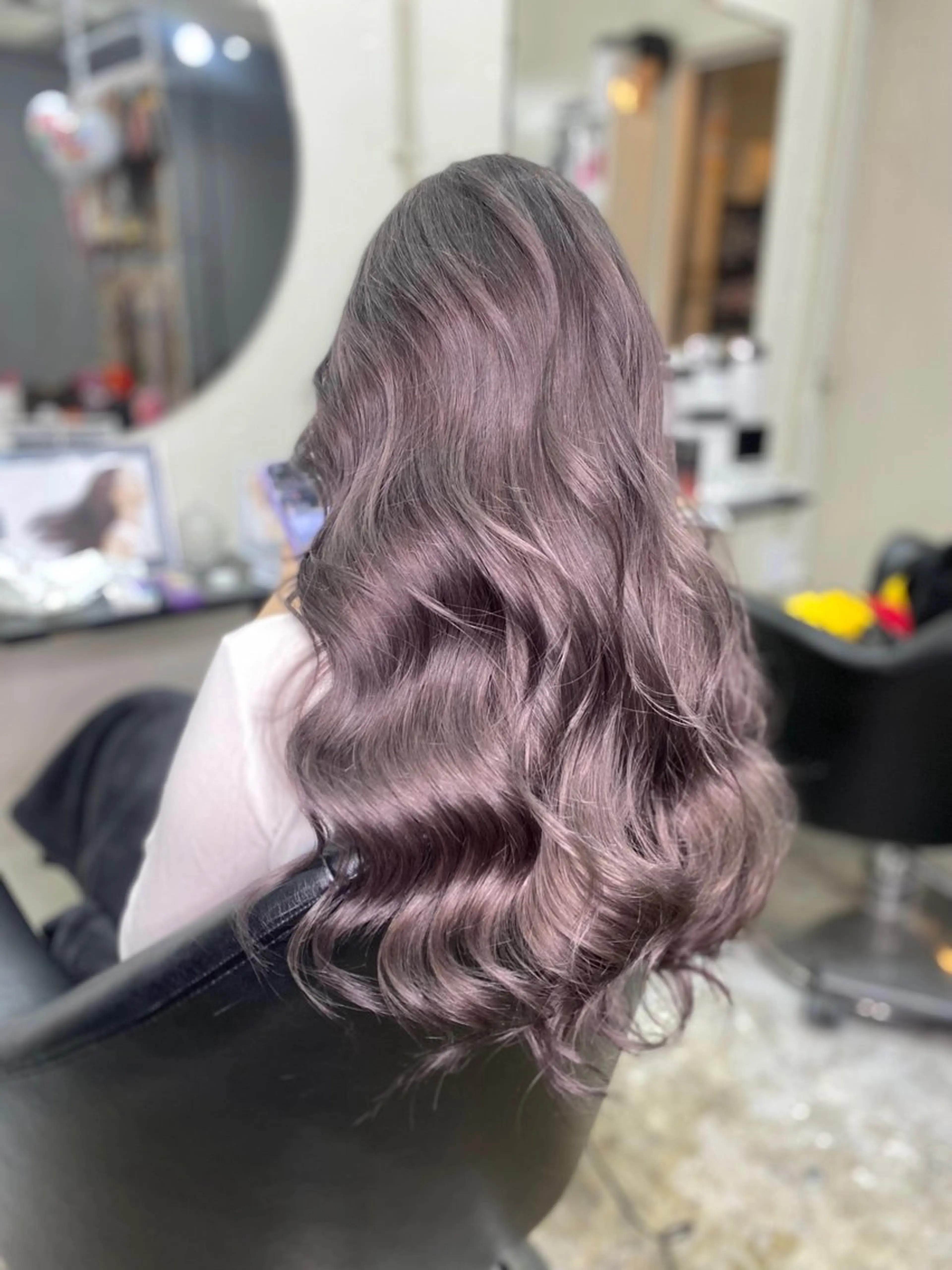 ロング カラー 🦋美髪ハイトーン/ レイヤー🦋るくものヘアスタイル
