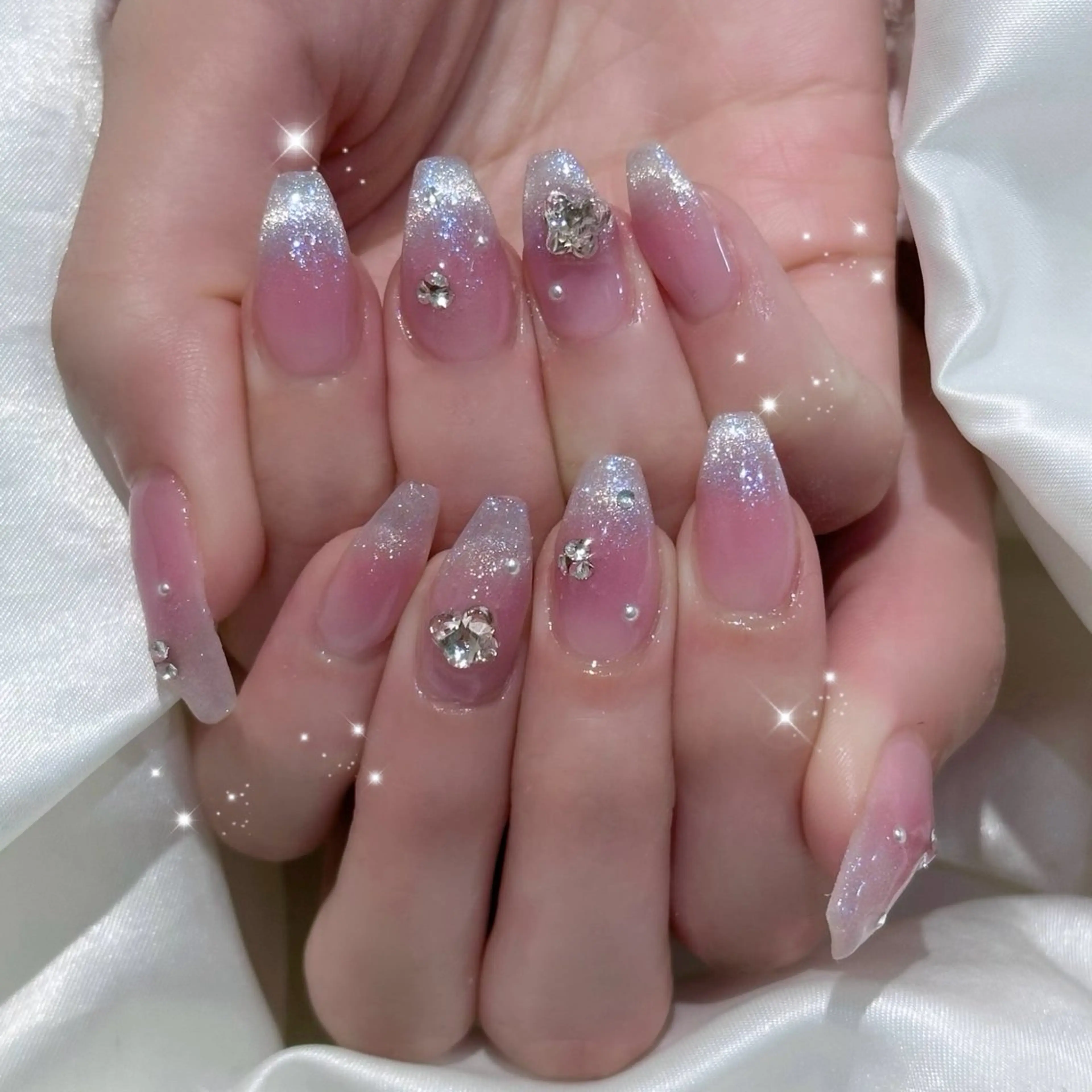 ネイル ハンドネイル Kanon 🤍のネイルデザイン