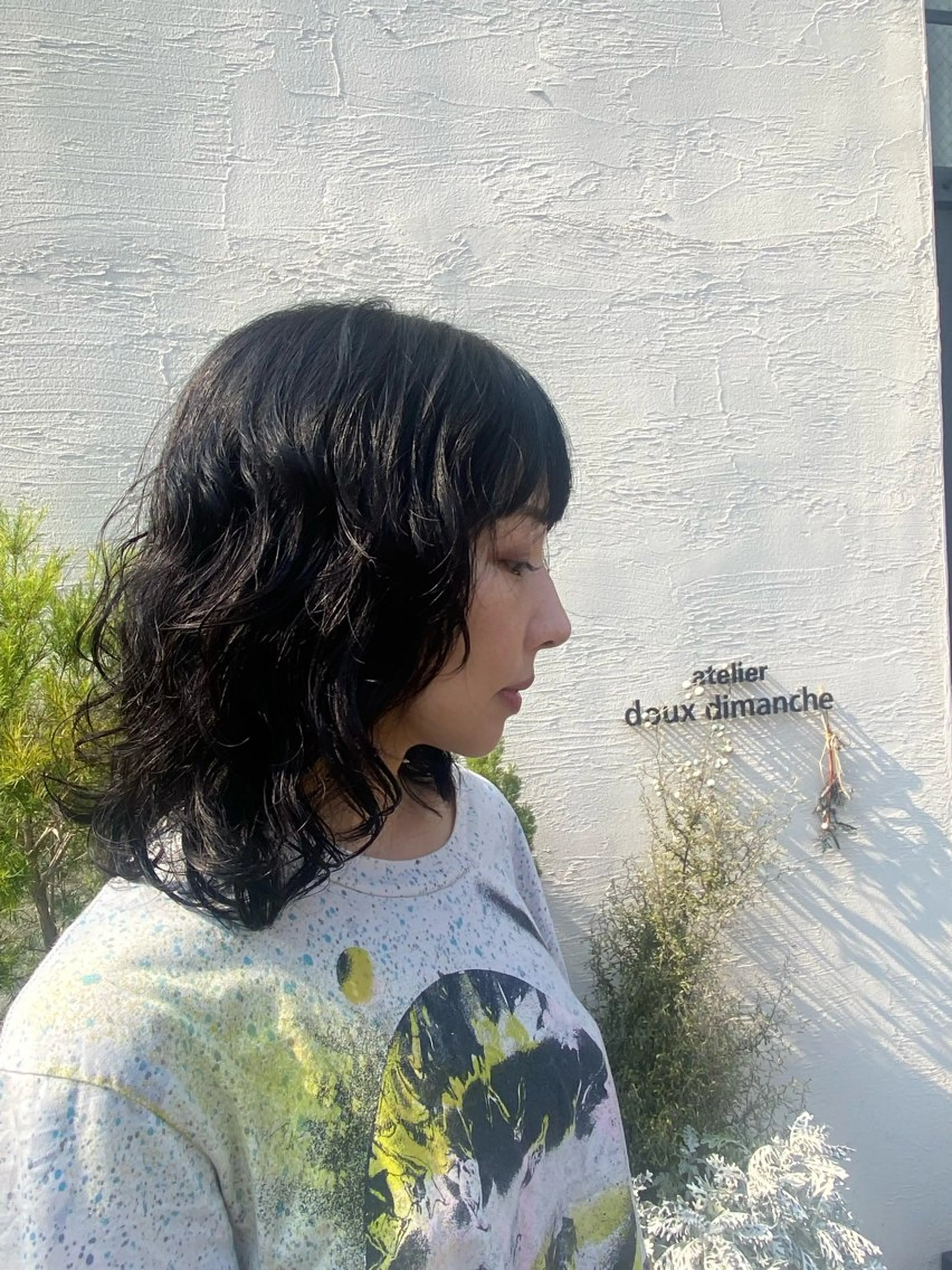 ミディアム atelier doux dimanche（アトリエ・ドゥー・ディマンシュ）所属・Fukamiレイヤー 透明感カラーのヘアスタイル