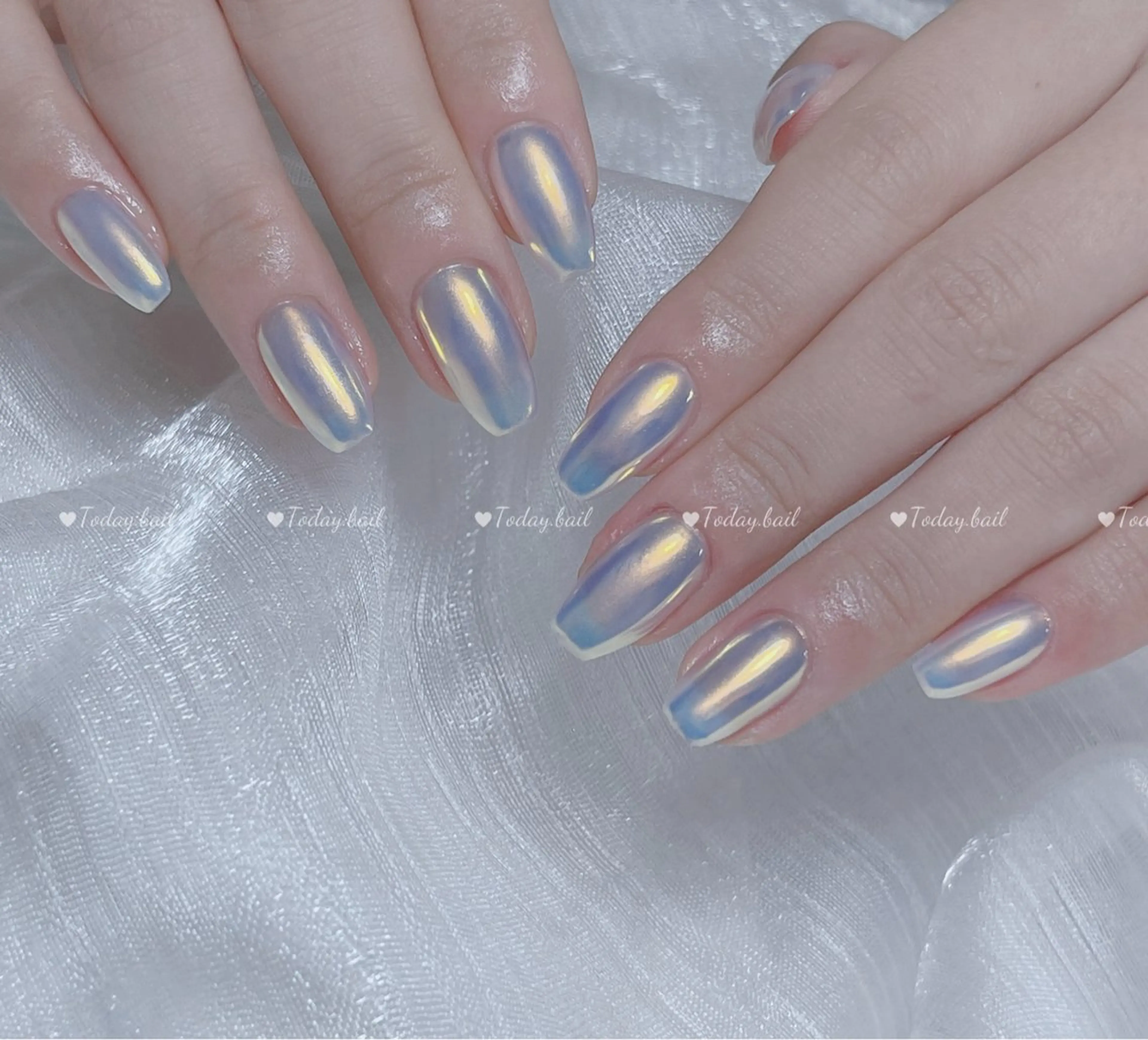 ネイル ミラーネイル ハンドネイル 🎀Today nail💅のネイルデザイン