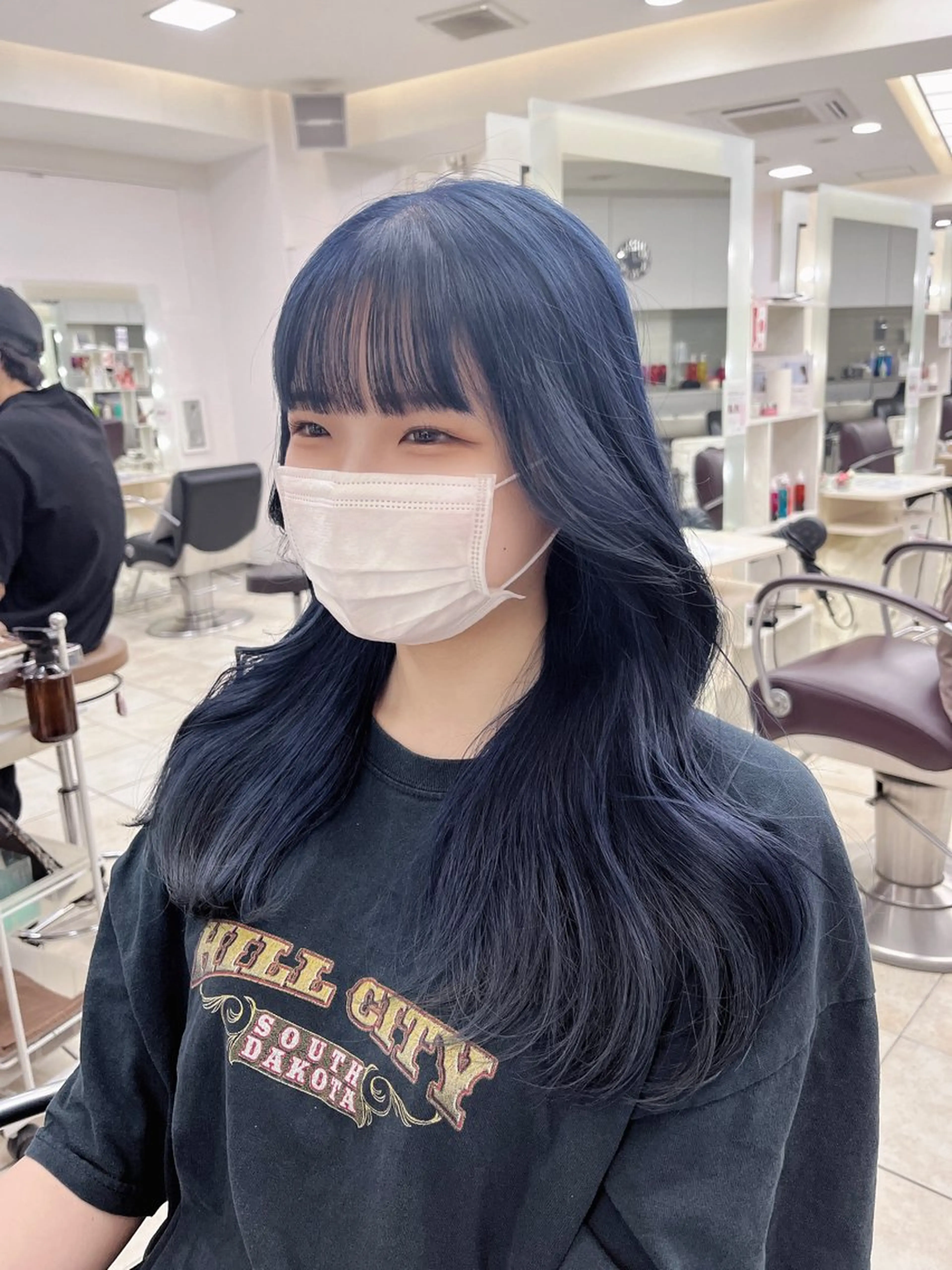 ロング カラー ブリーチ ブルーカラー ブルージュ ヘアカラー トリートメント MITSUKI🤍 モテ髪×韓国レイヤーのヘアスタイル