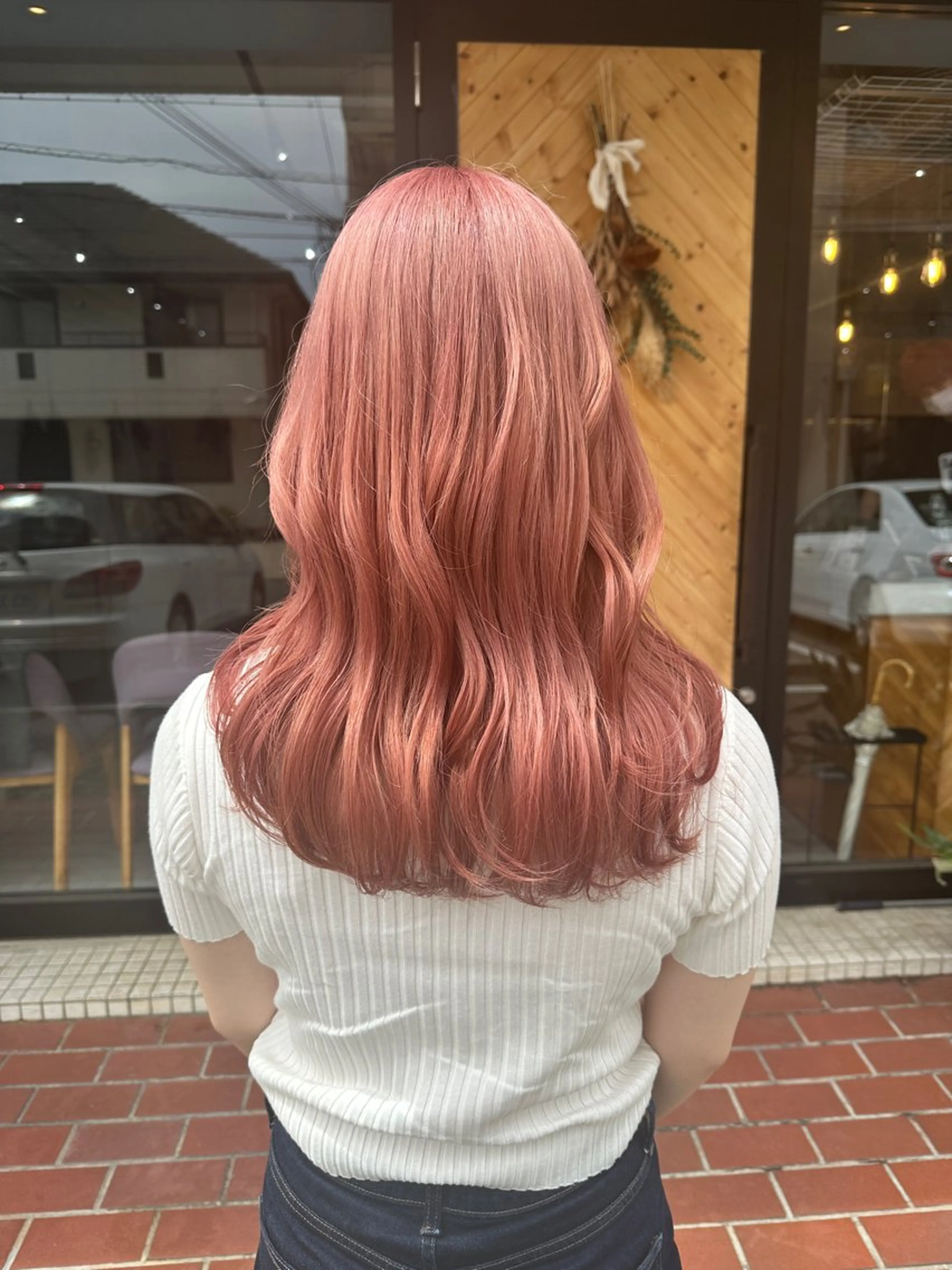 ミディアム カラー 十倉 朱莉のヘアスタイル