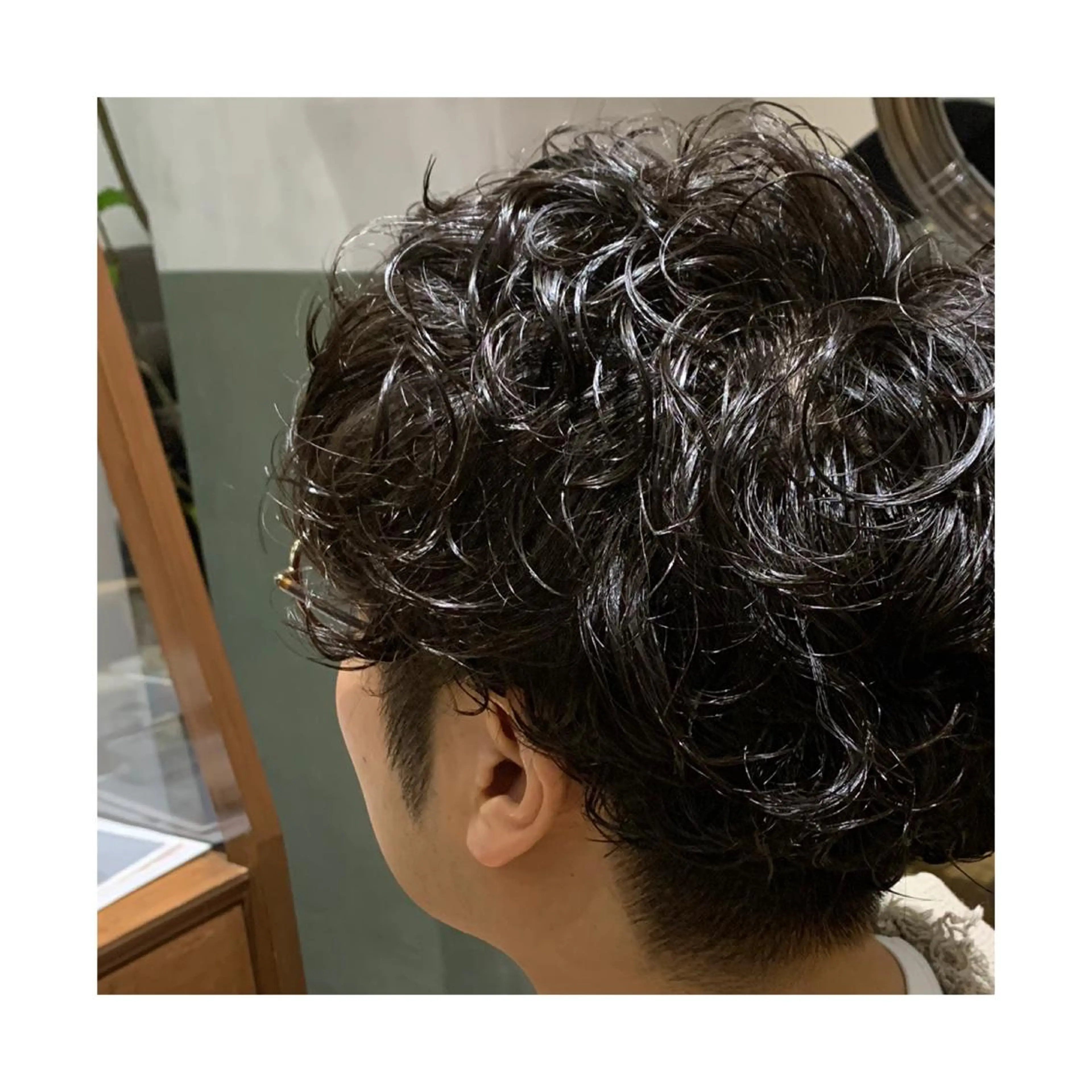 ショート パーマ メンズ マッシュ メンズパーマ 外国人風カラー 竹内 康浩のヘアスタイル