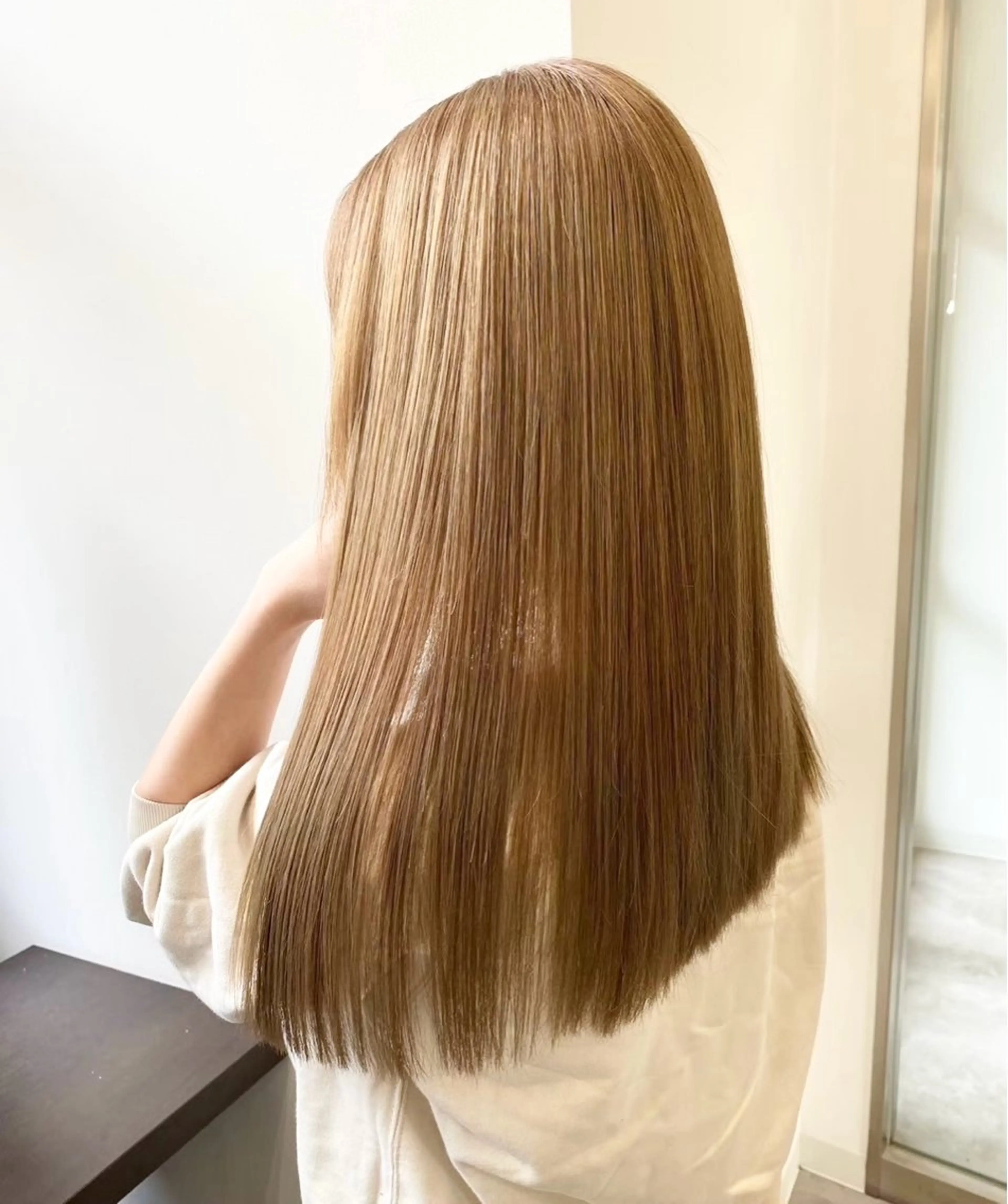 セミロング 縮毛矯正 トリートメント 艶カラー/レイヤー カット✂️近澤瑠以のヘアスタイル