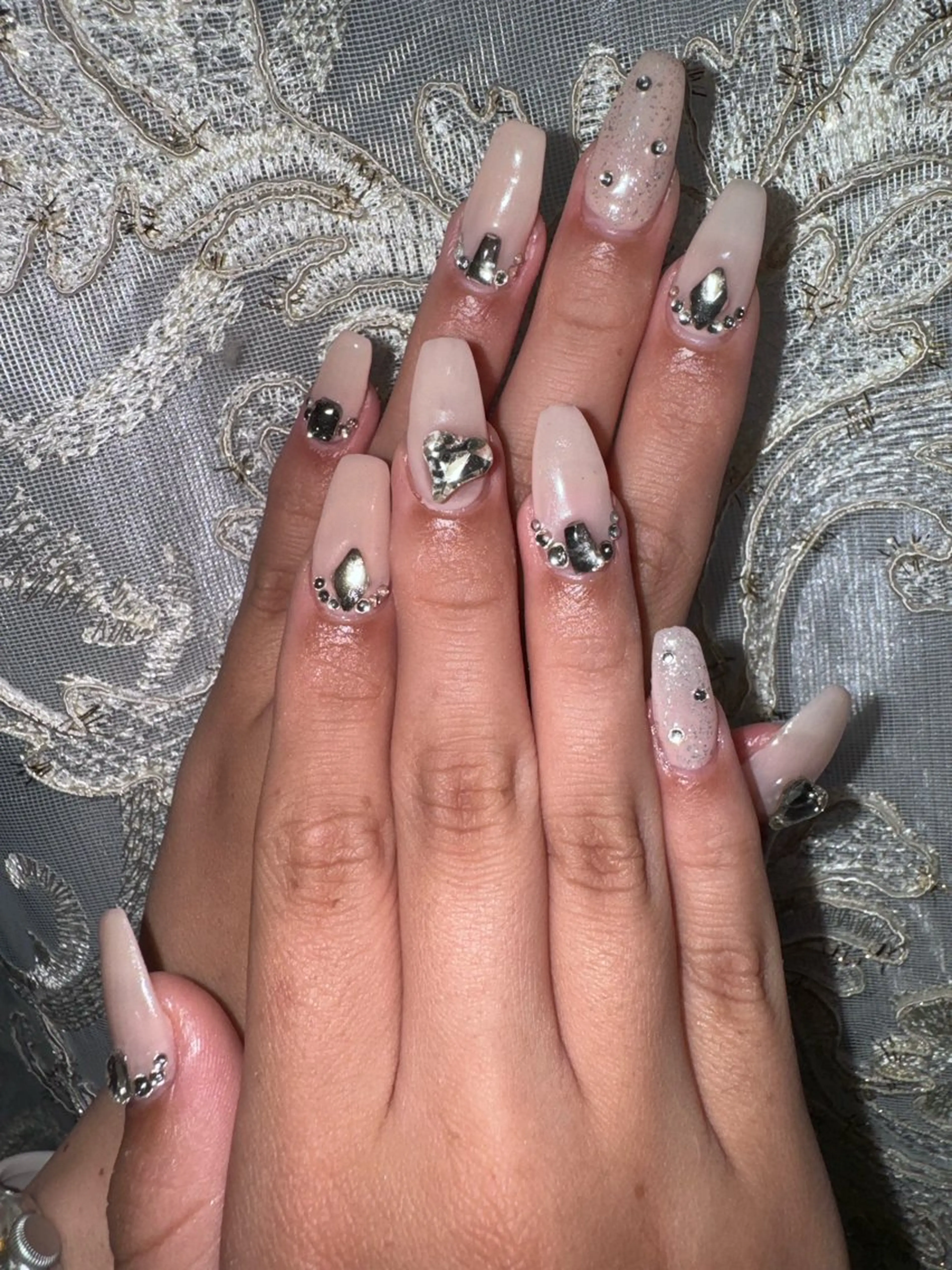 ネイル on nail 尾張旭三郷店のネイルデザイン