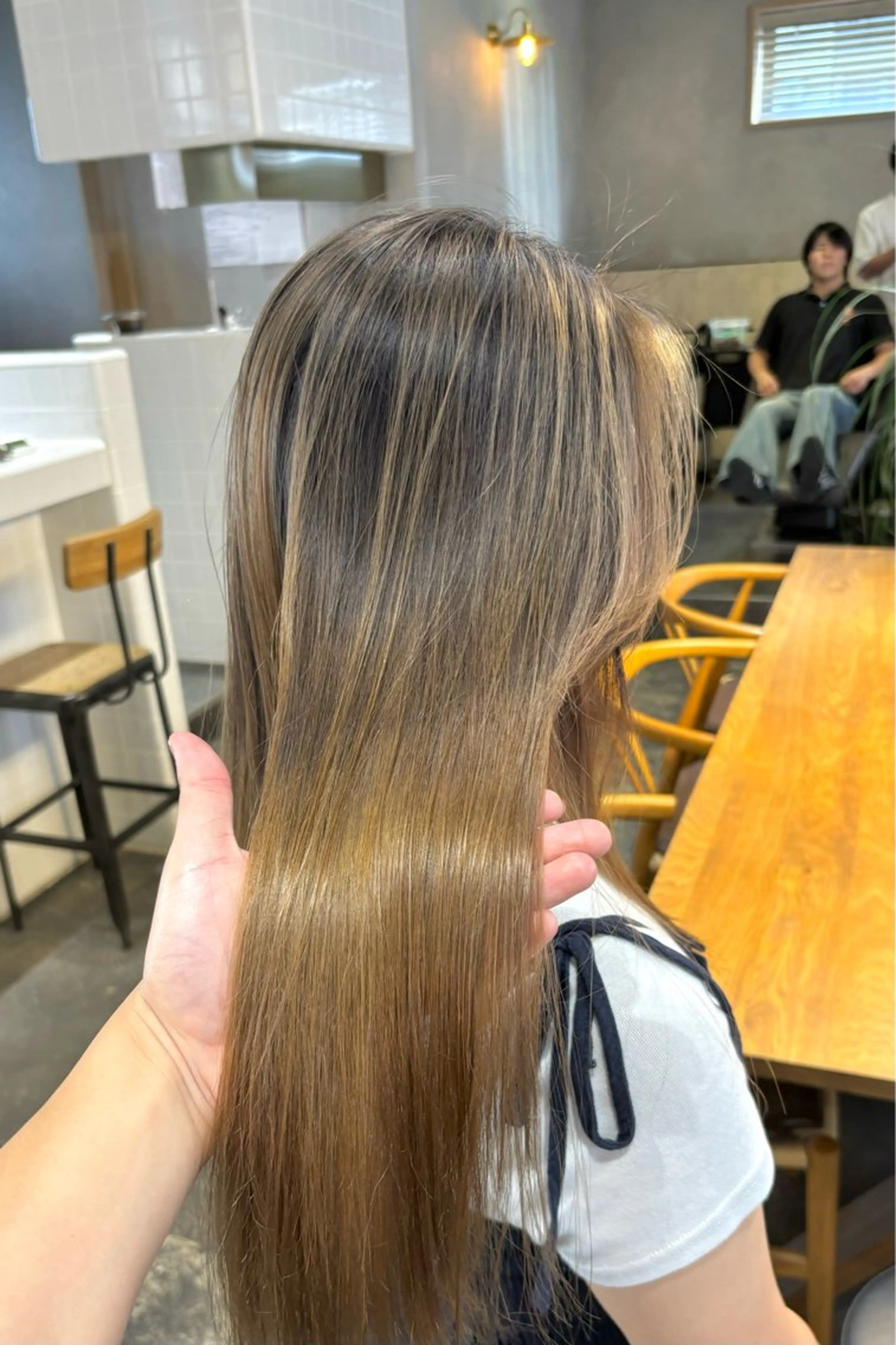 ロング ヘアカラー 土屋 風雅のヘアスタイル