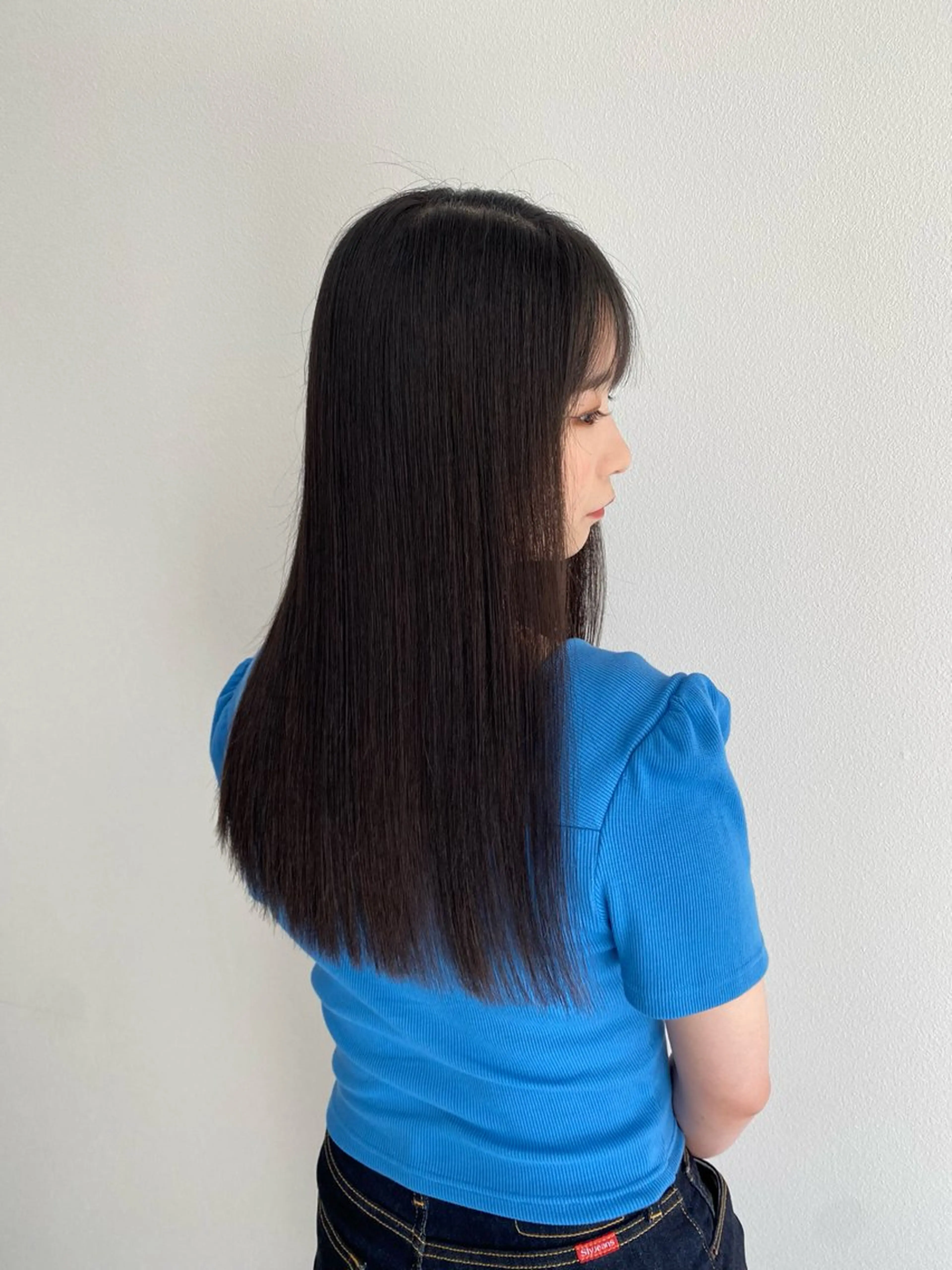 セミロング カット 縮毛矯正 指名支持率NO.1 スタイリストのヘアスタイル