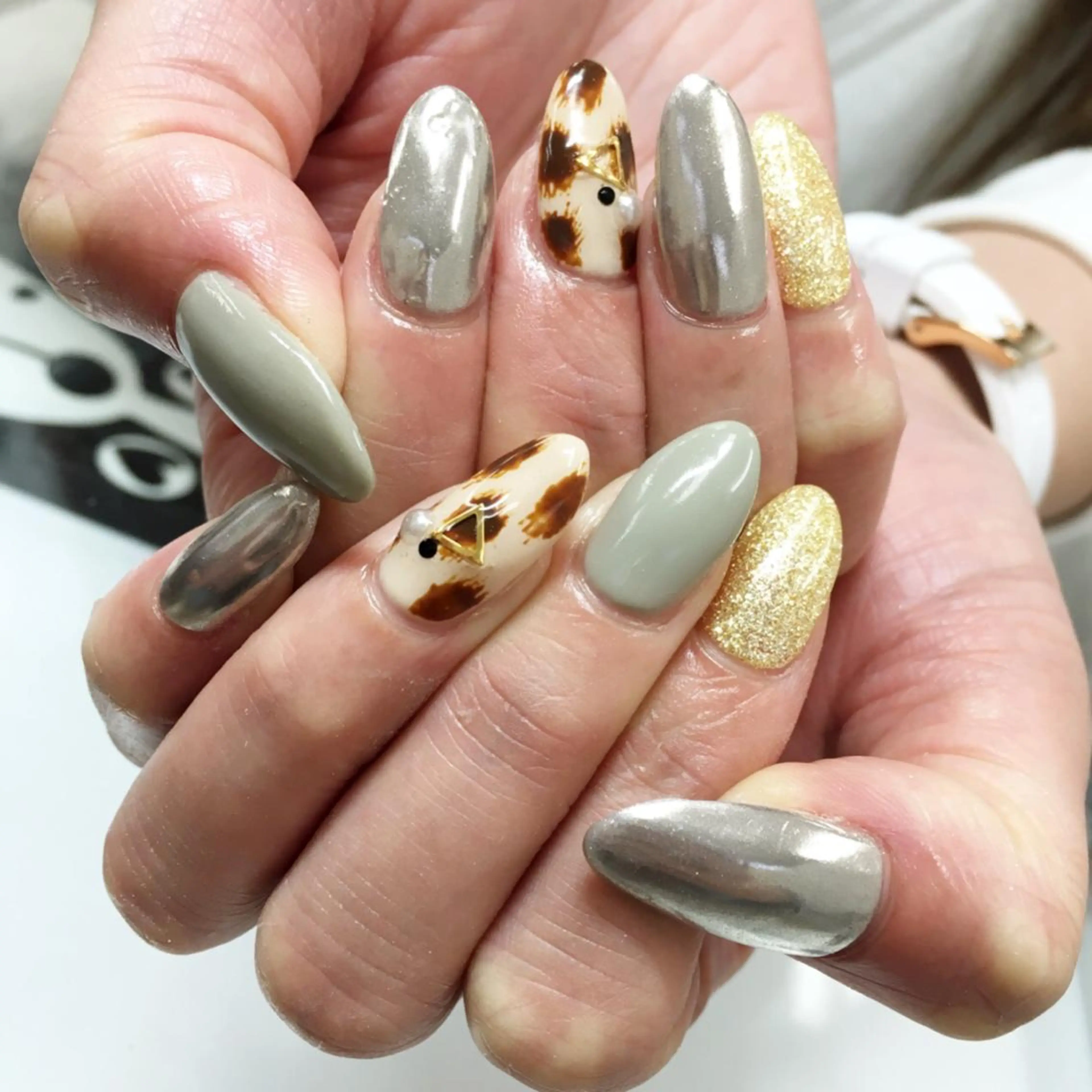 ネイル ジェルネイル SHINE NAILのネイルデザイン