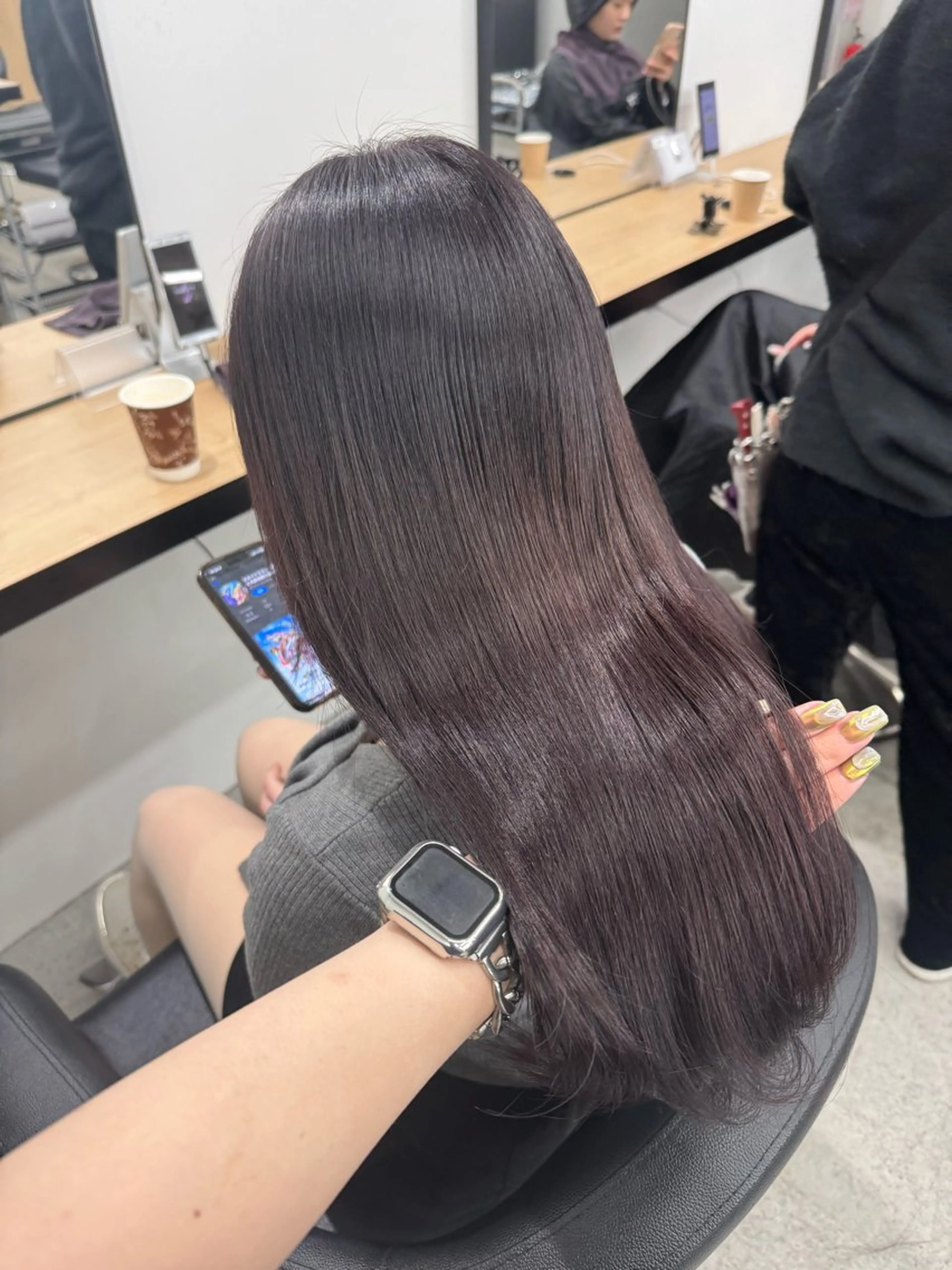 ロング カラー ヘアカラー 暗髪🩶ラベンダー/ ブルー/ユウナ🤍のヘアスタイル