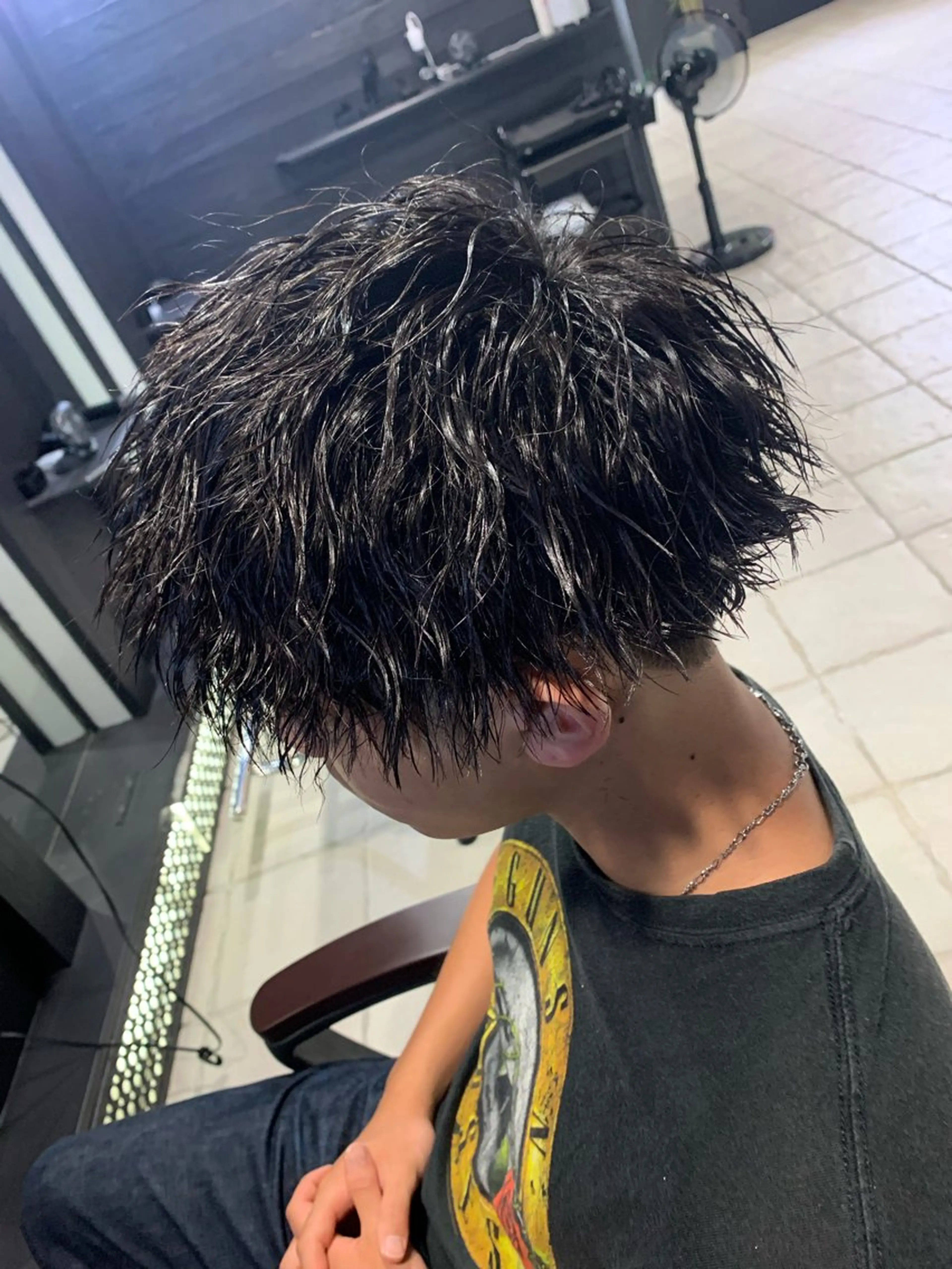 ショート メンズ メンズハイライト メンズパーマ プードルパーマ スペインカール スパイキーショート カット パーマ ヘアセット メンズパーマ/難波/ 心斎橋　室園亮佑のヘアスタイル
