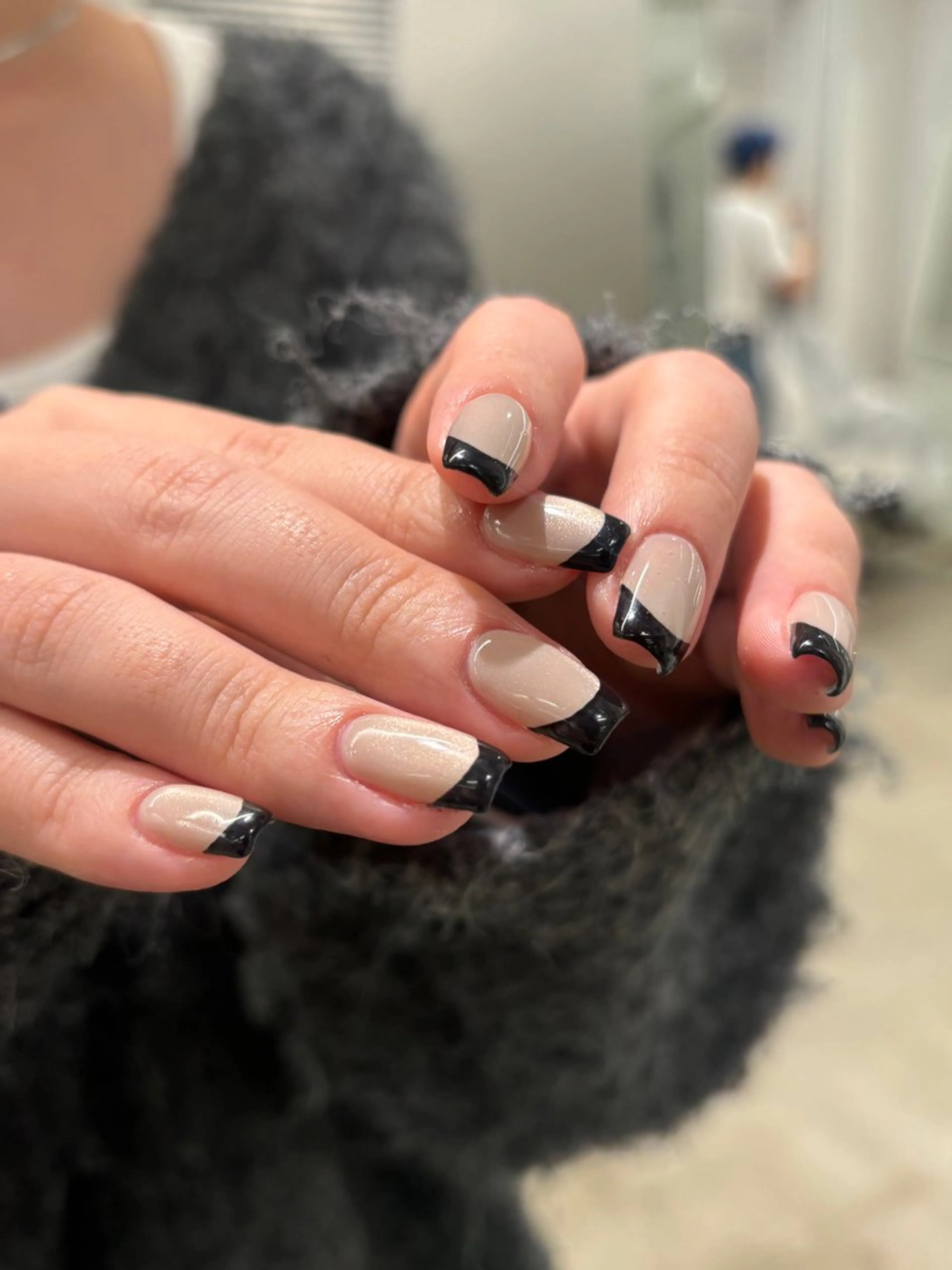 ネイル マグネットネイル ハンドネイル sister  mohawk所属・chika ／ nailのネイルデザイン