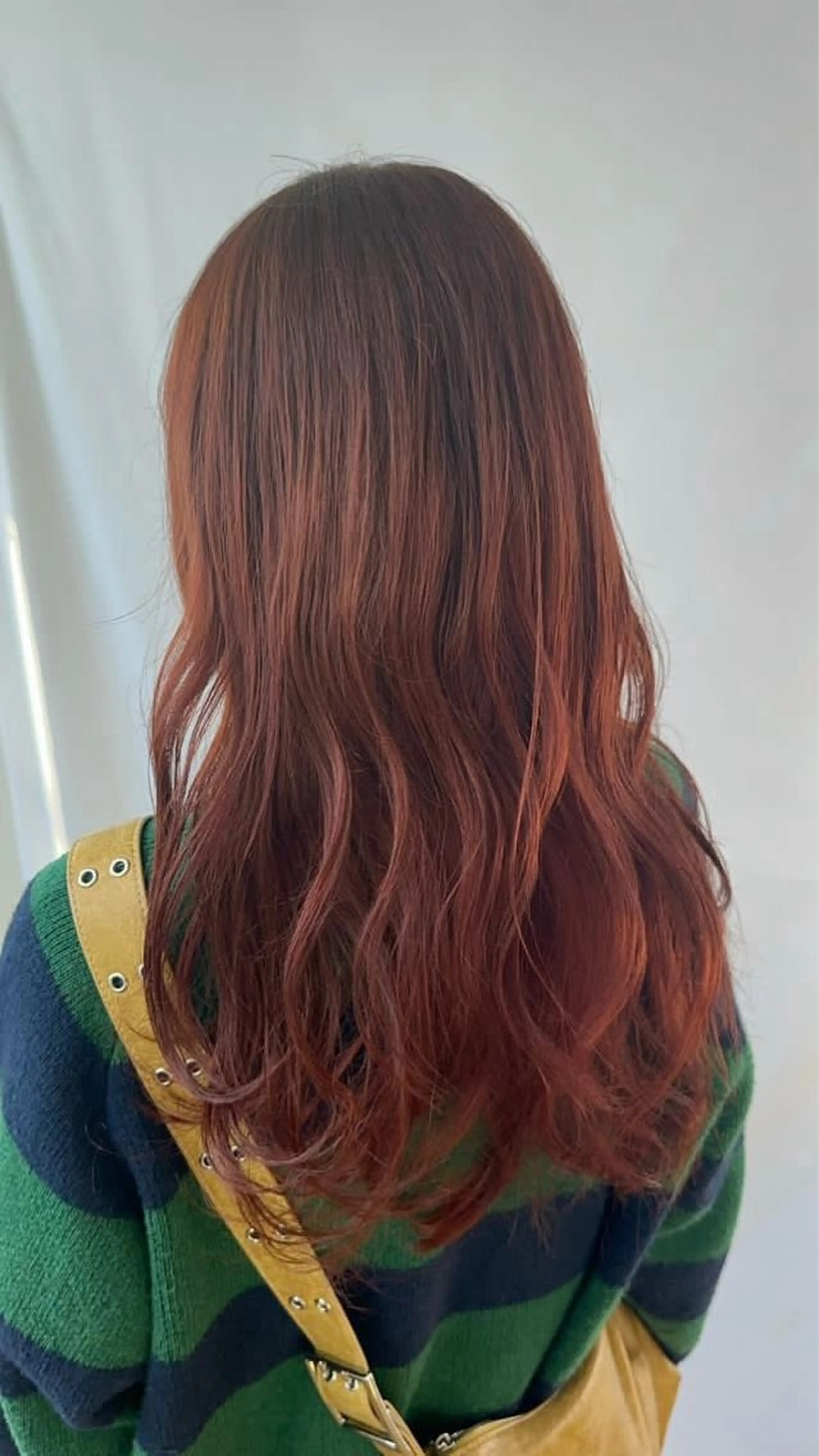 ロング カラー オレンジ 松尾 乾伸のヘアスタイル