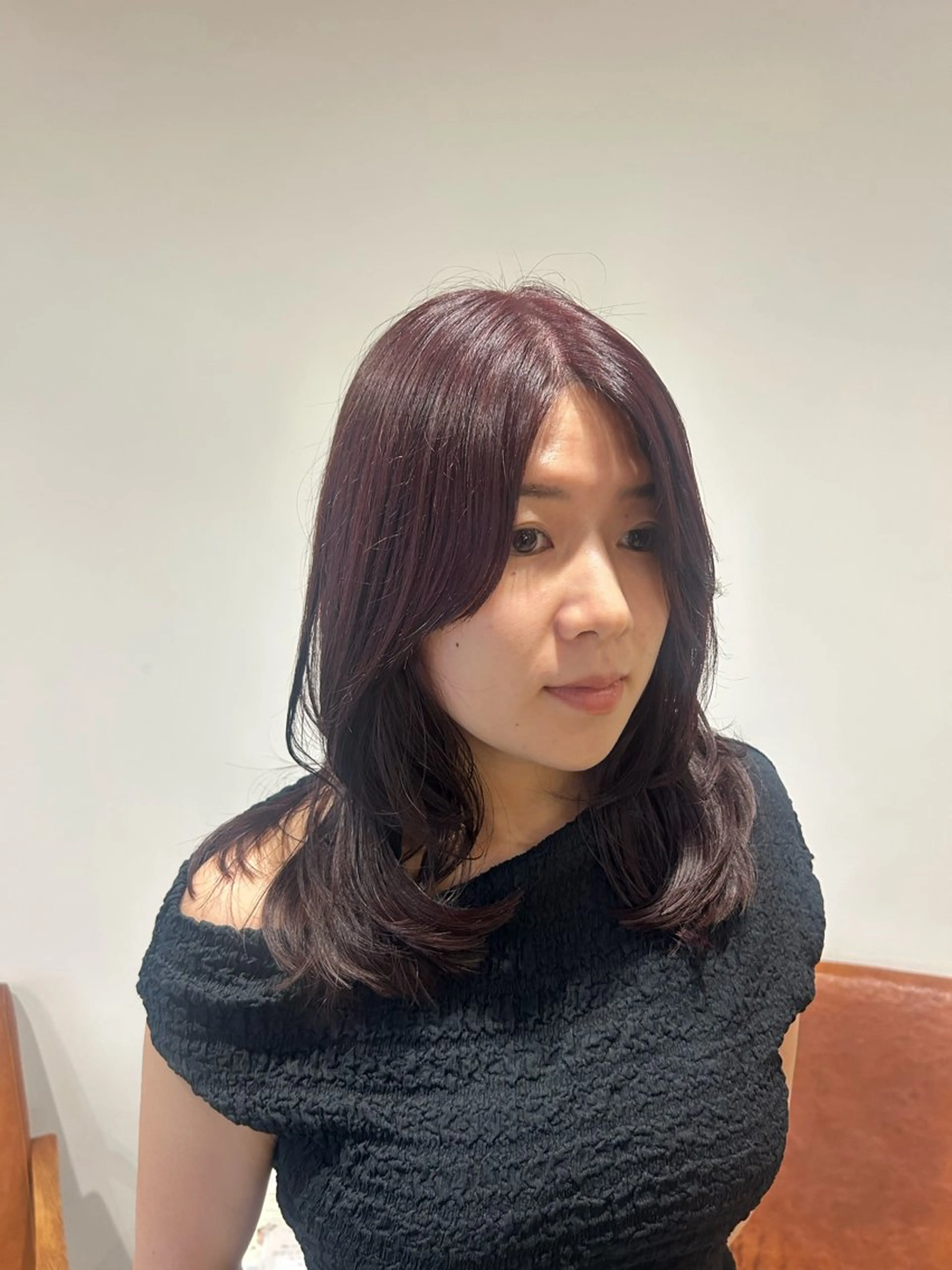 ミディアム カラー カシス 顔まわりレイヤー レイヤーカット カット ヘアカラー Lumier de mashu所属・nana/ボブ/ レイヤーカットのヘアスタイル