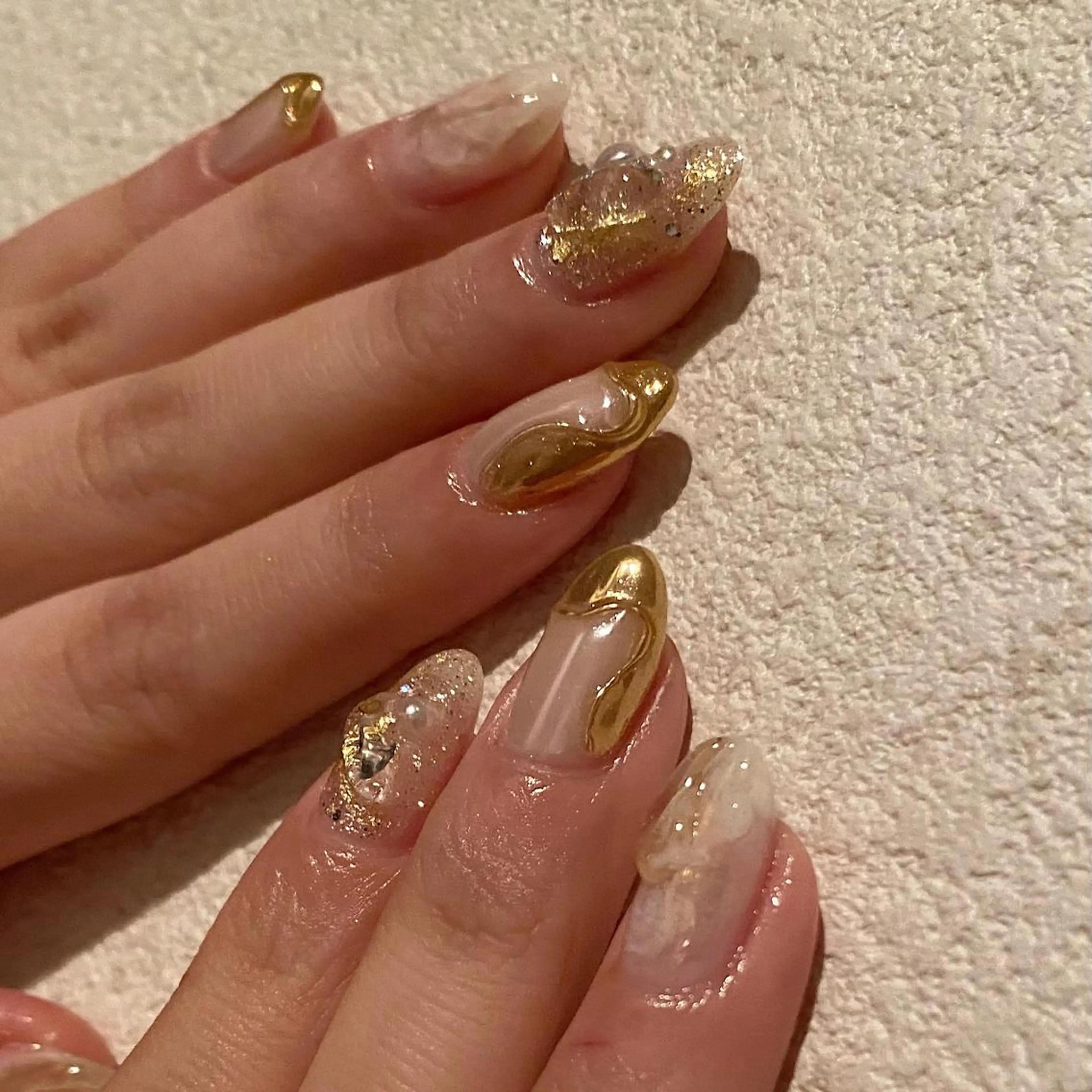 ネイル ホワイト lcoco nailのネイルデザイン