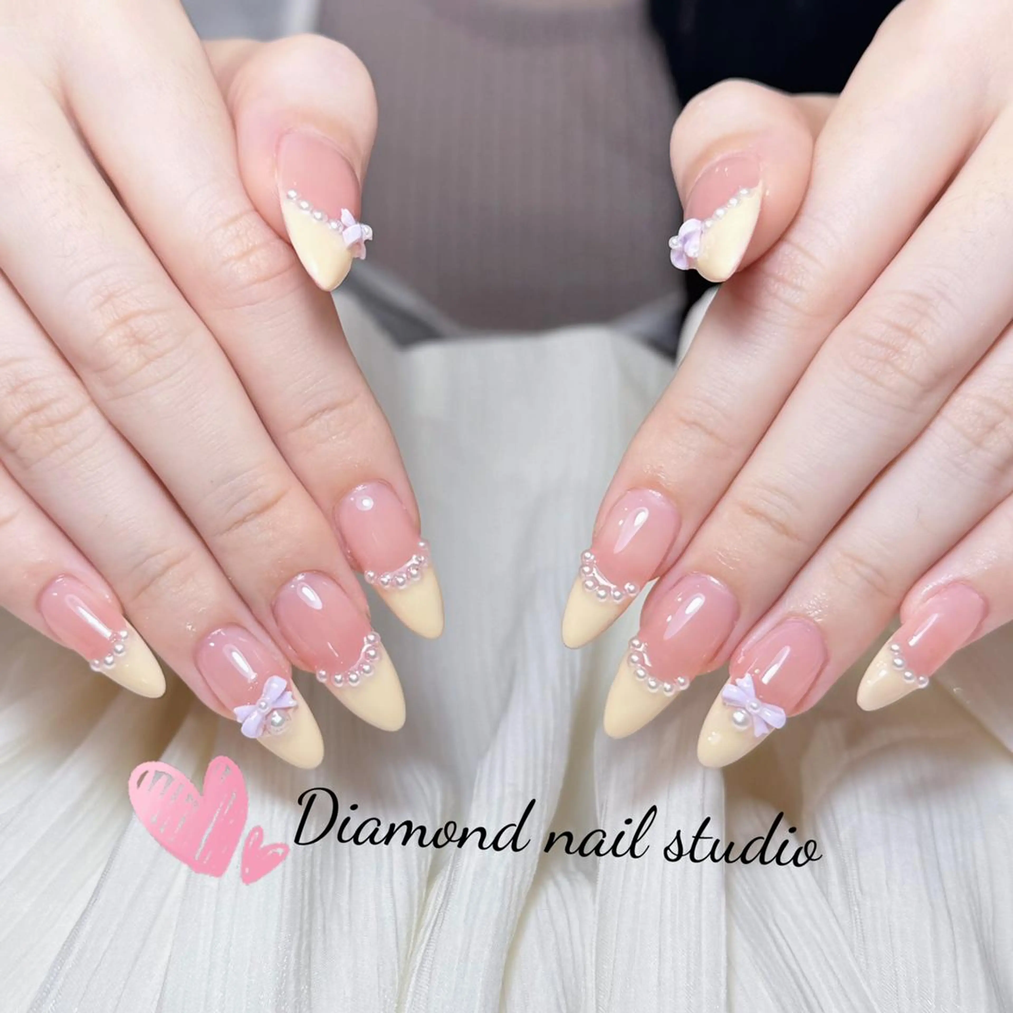 ネイル アートネイル オーロラネイル ガーリー キラキラネイル マグネットネイル DIAMOND 💅のネイルデザイン