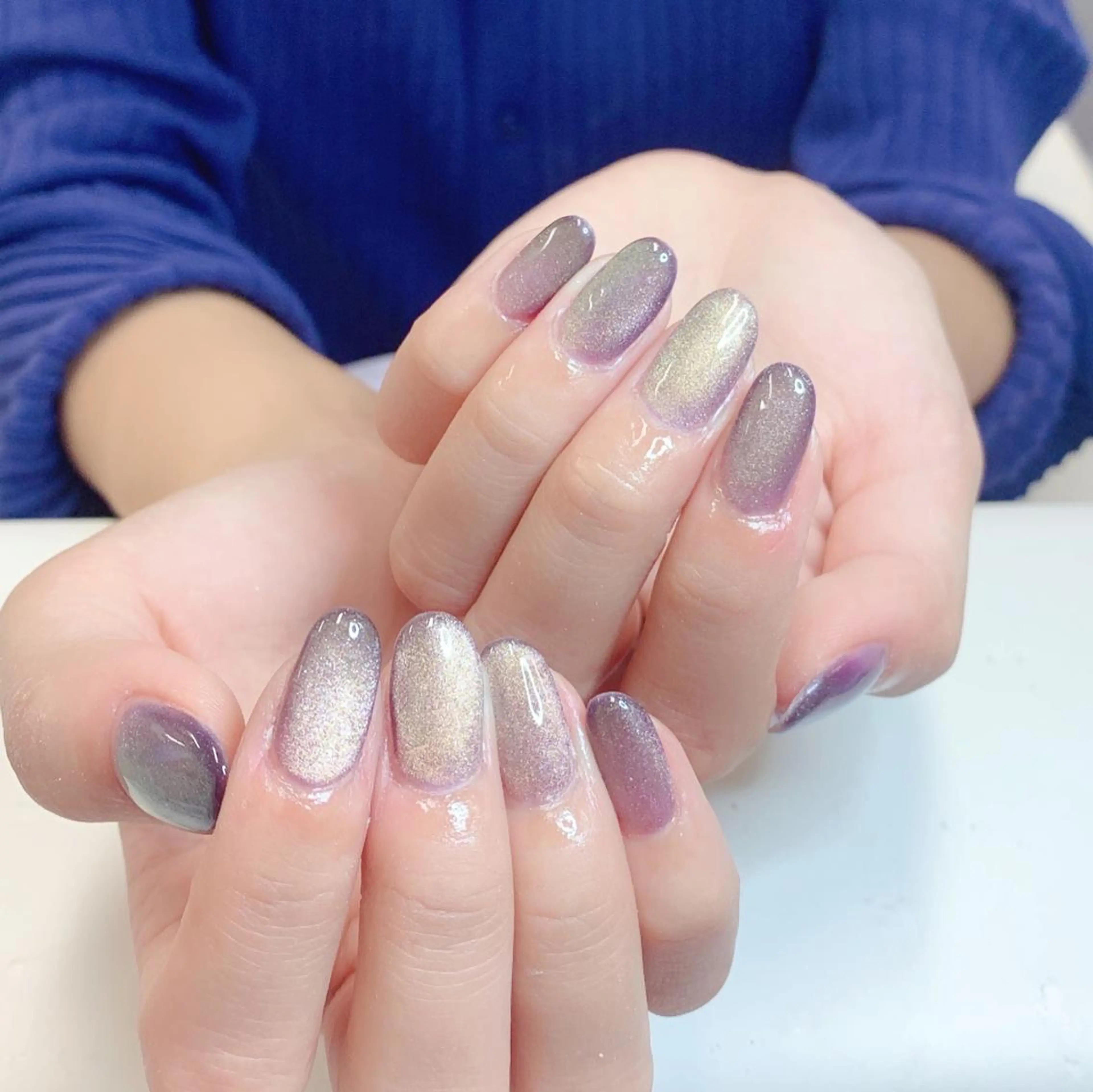 ネイル フラッシュネイル マグネットネイル Queens テイのネイルデザイン