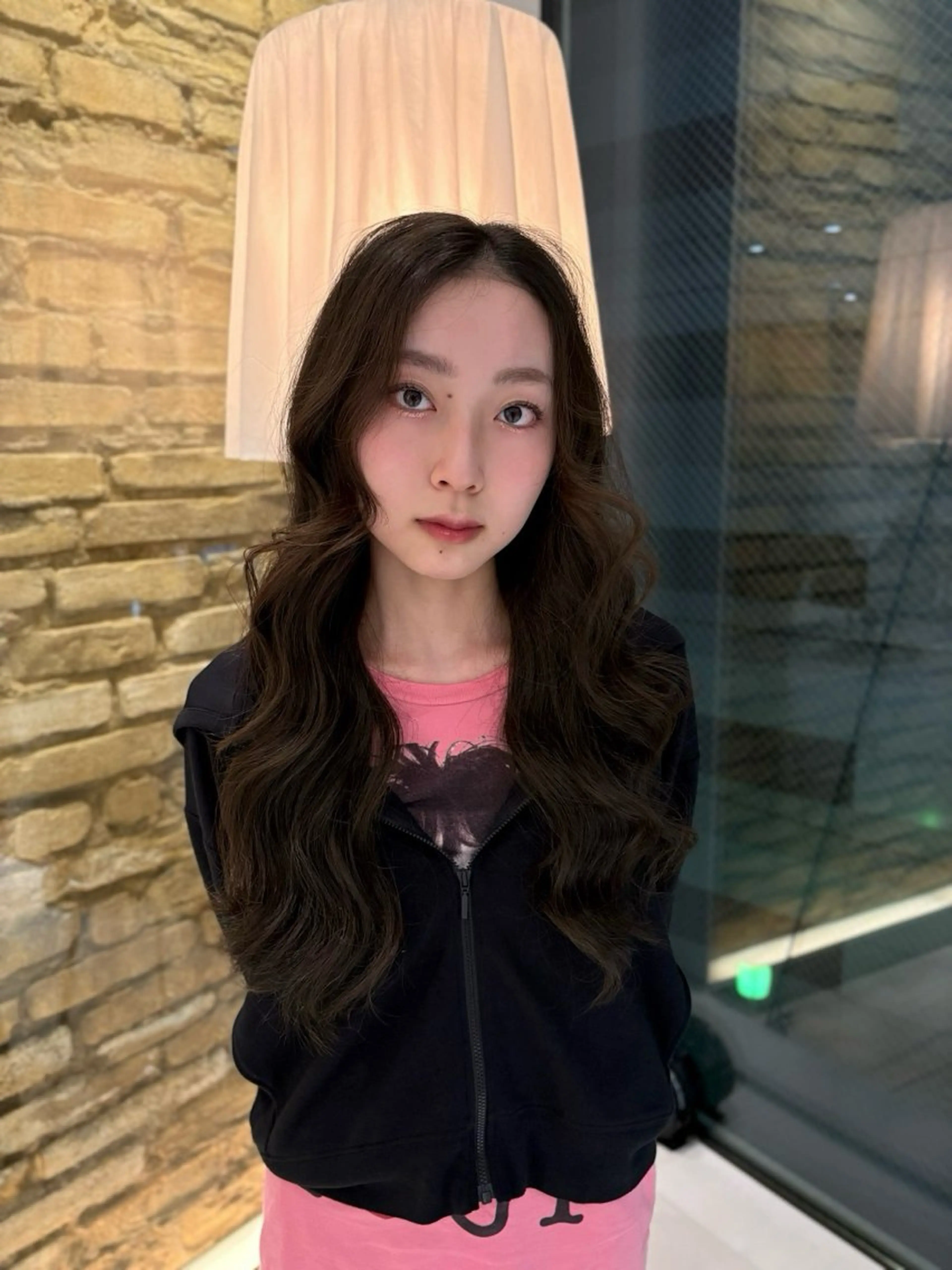 ロング hair make BEHIVE ichibancho AVEDA所属・渡邉  日向子 🌙レイヤー・パーマのヘアスタイル