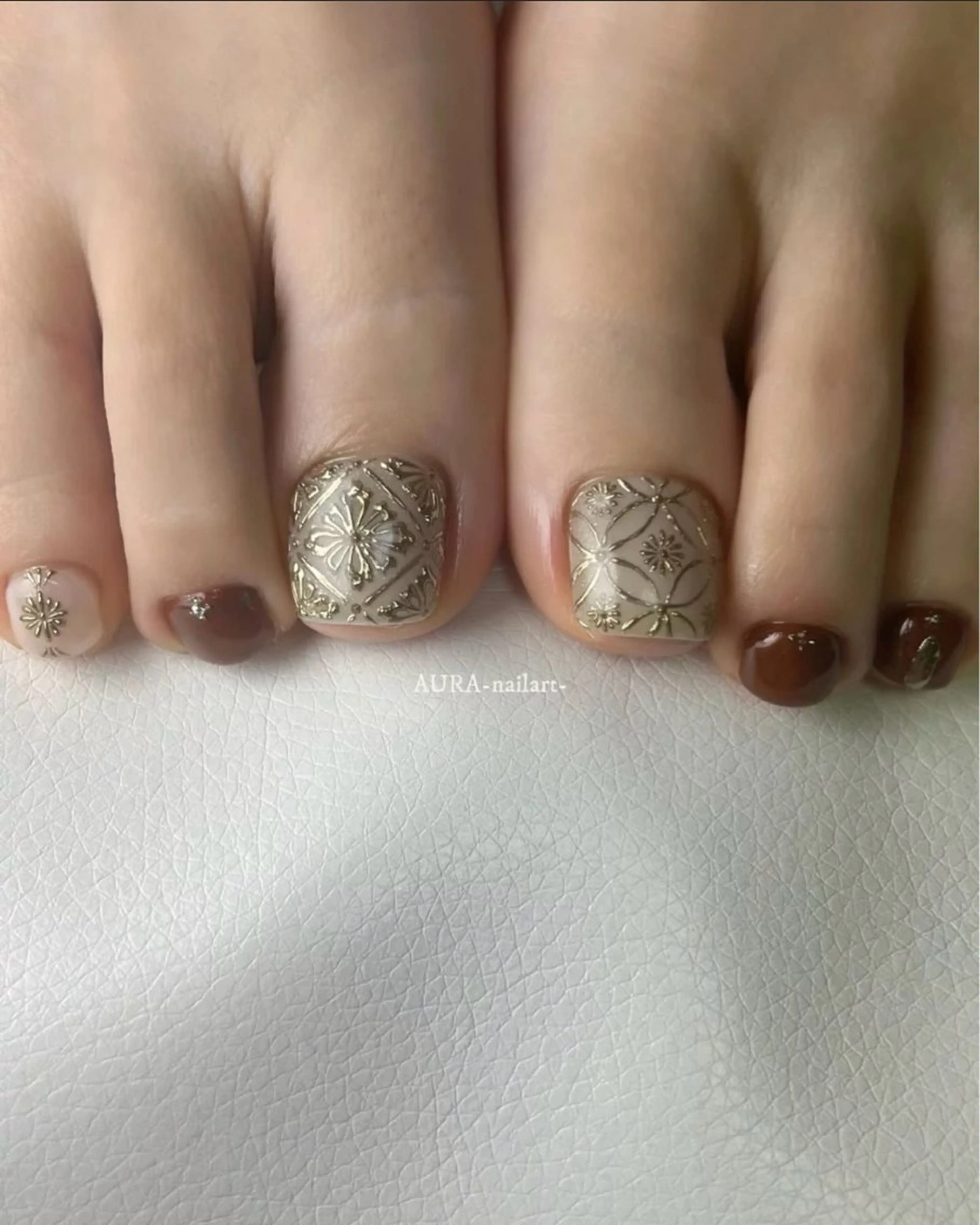 ネイル ハンドネイル フットネイル AURA nailartのネイルデザイン