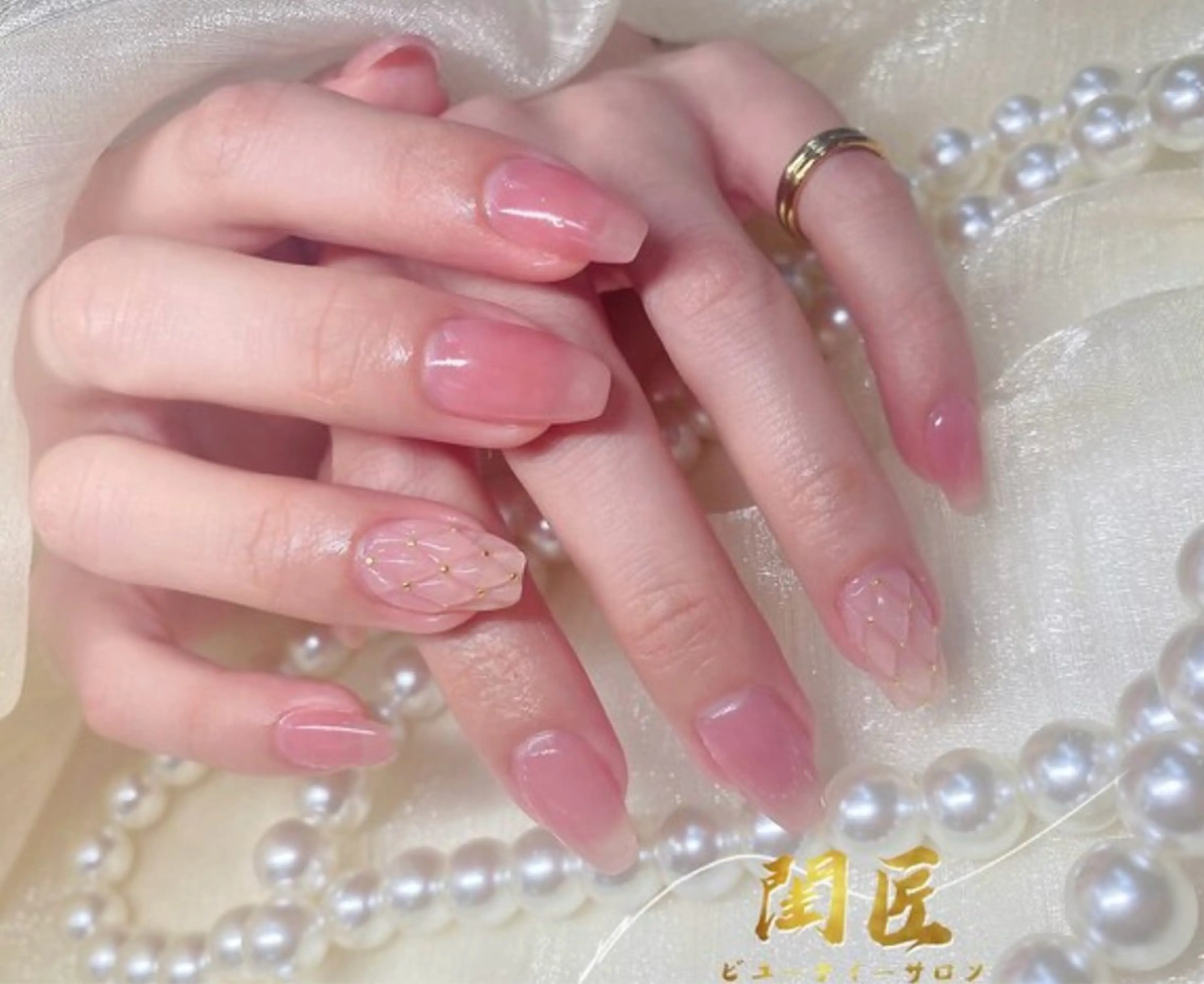 シンプル持ち込みOK✨両手デザイン合計4本¥6880の写真