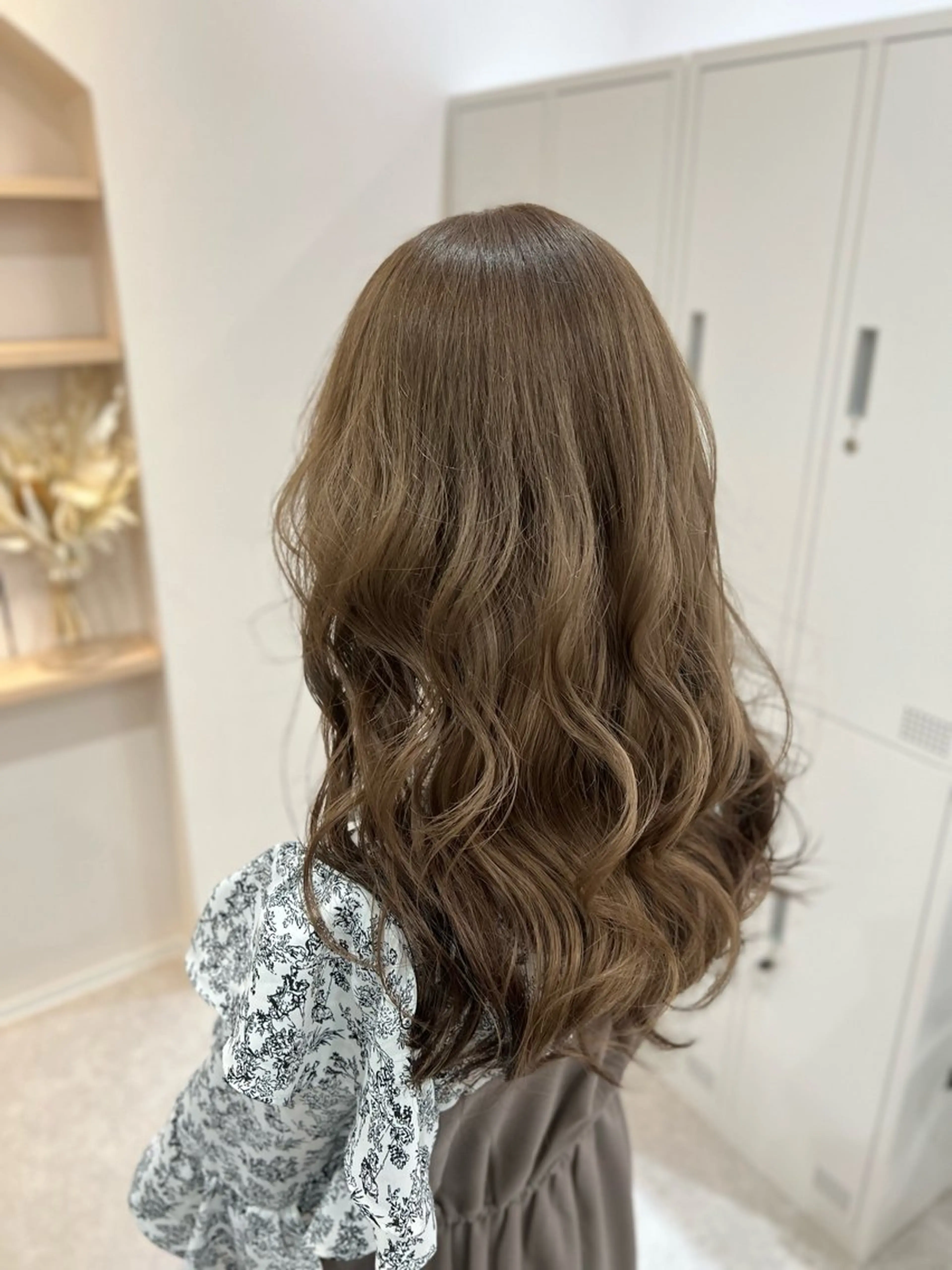 ミディアム カラー ブリーチ ケアカラー 透明感カラー ダブルカラー インナーカラー カット ヘアカラー トリートメント ブリーチ/髪質改善/ レイヤー/YUTO‎のヘアスタイル