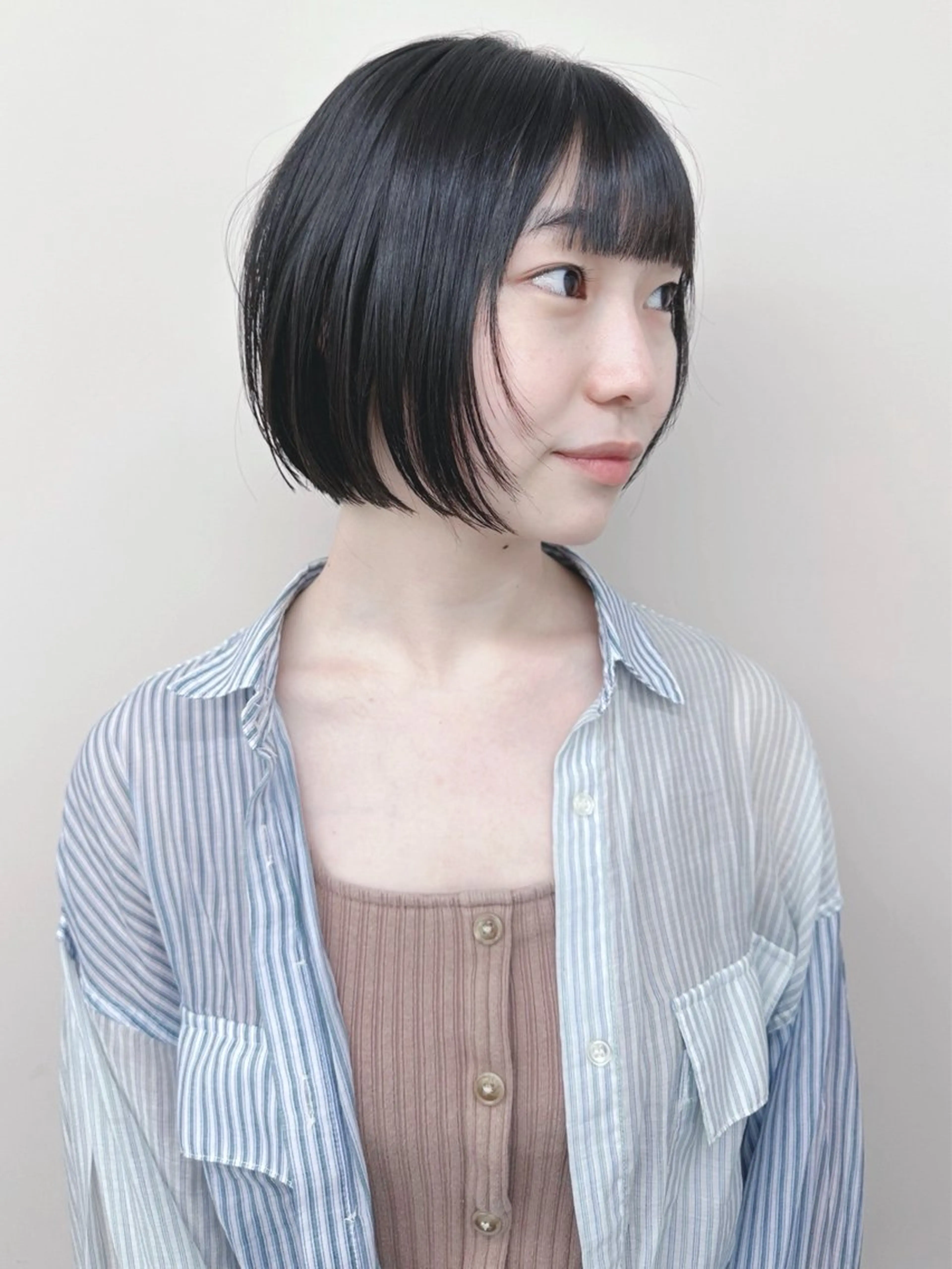 ショート パーマボブ/丸みボブ /くせ毛/とういのヘアスタイル