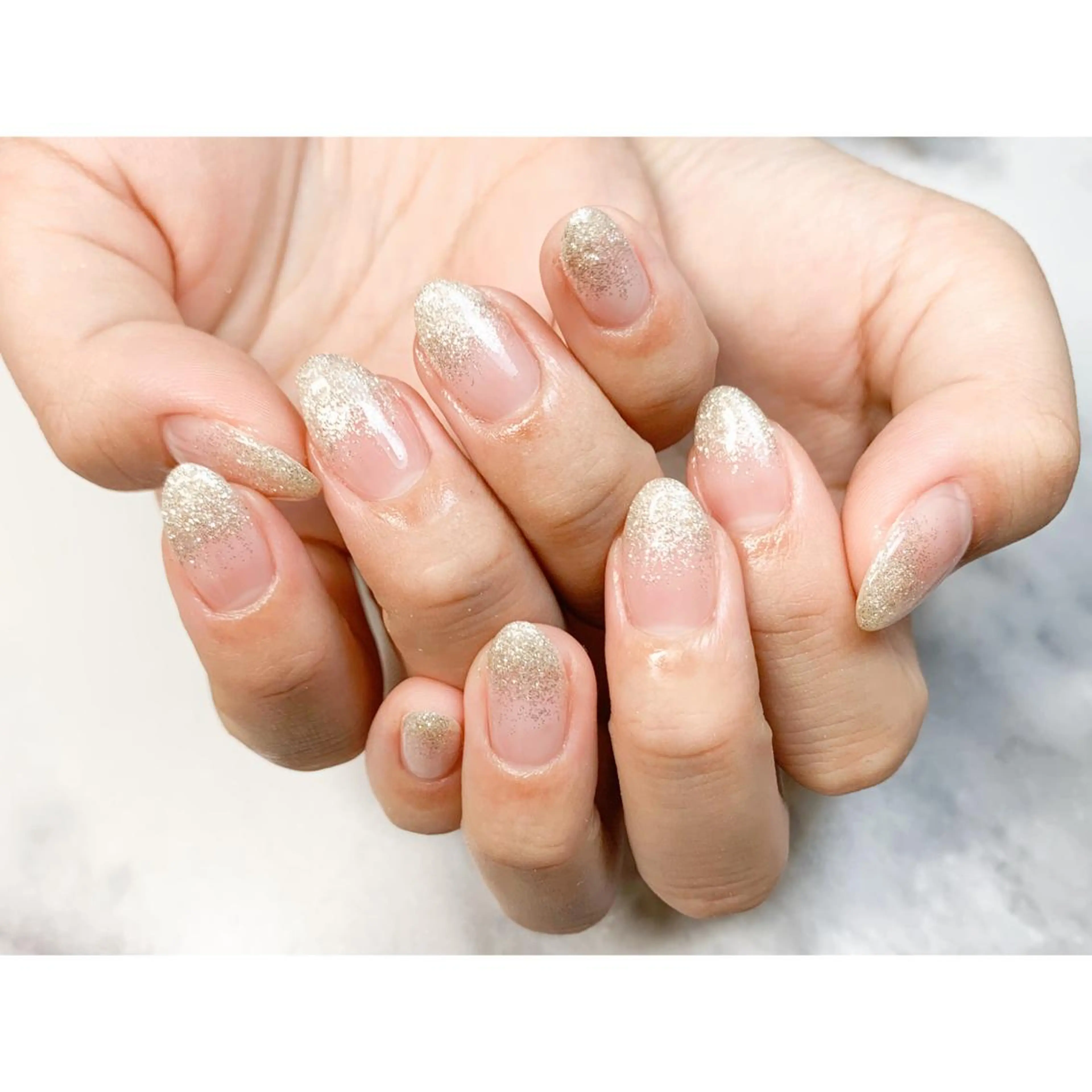 ネイル グラデーション ラメ(グリッター) ラメグラデーション nailsalon maluriのネイルデザイン