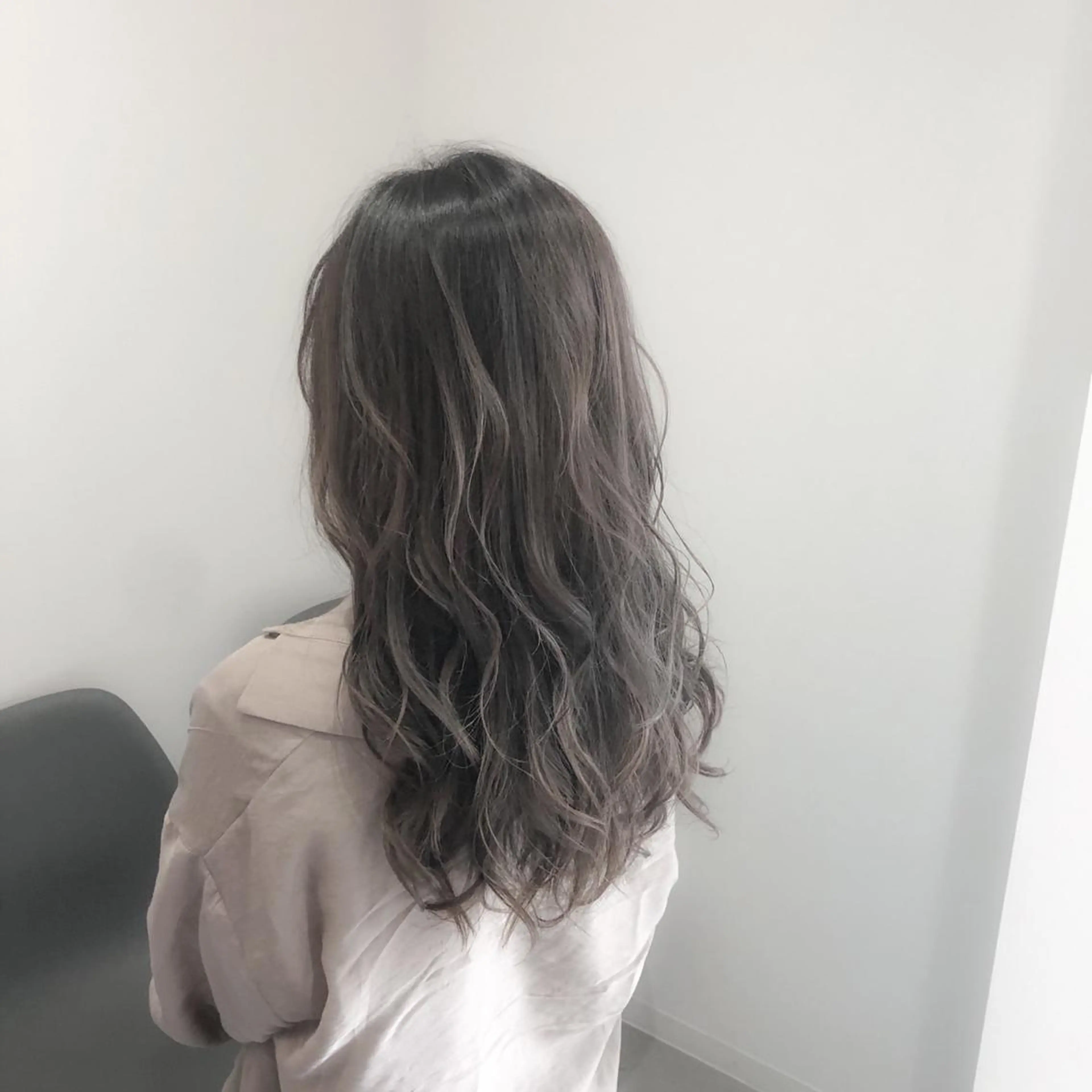 カラー 田中 巧のヘアスタイル