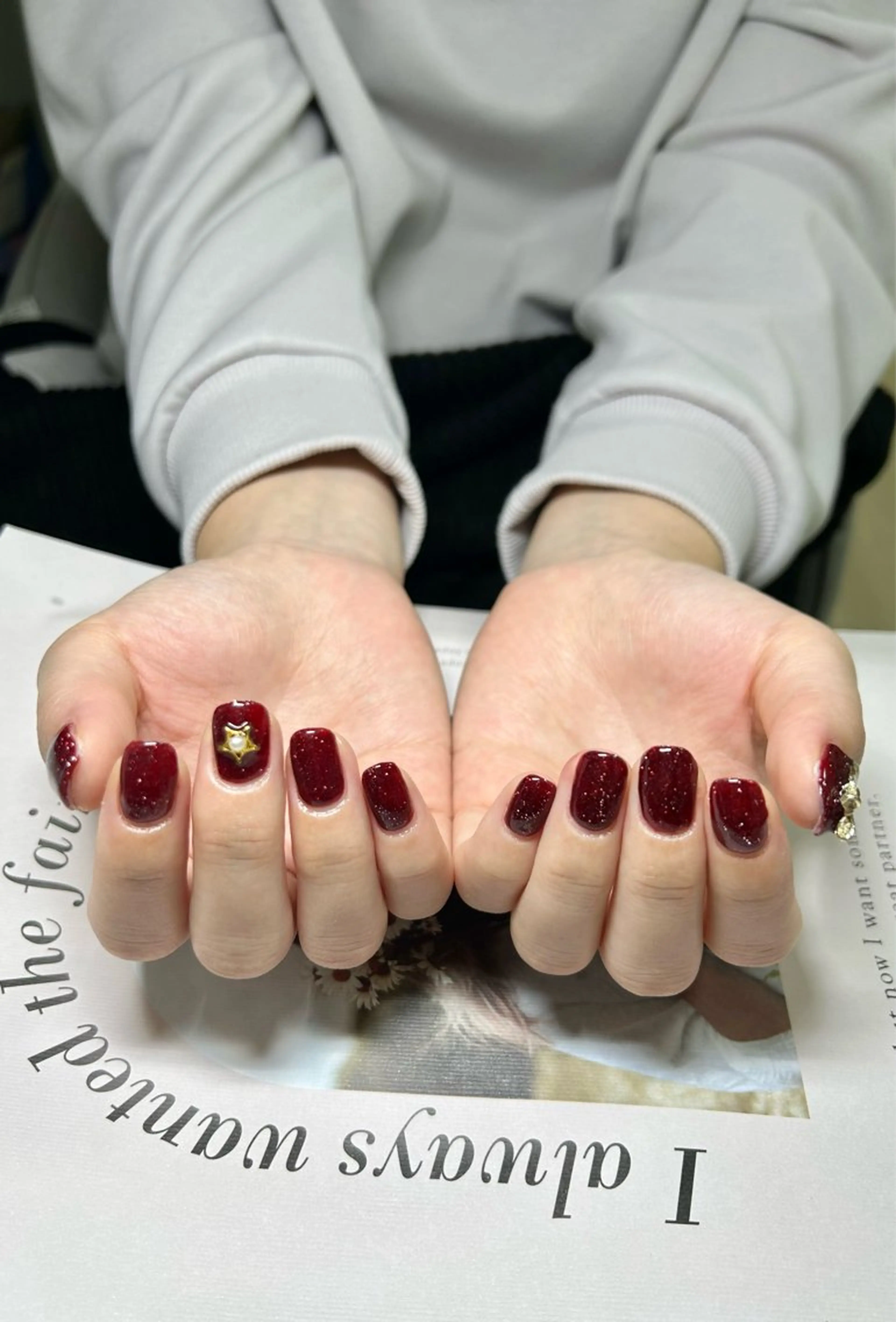 ネイル ハンドネイル コウ ヨウのネイルデザイン