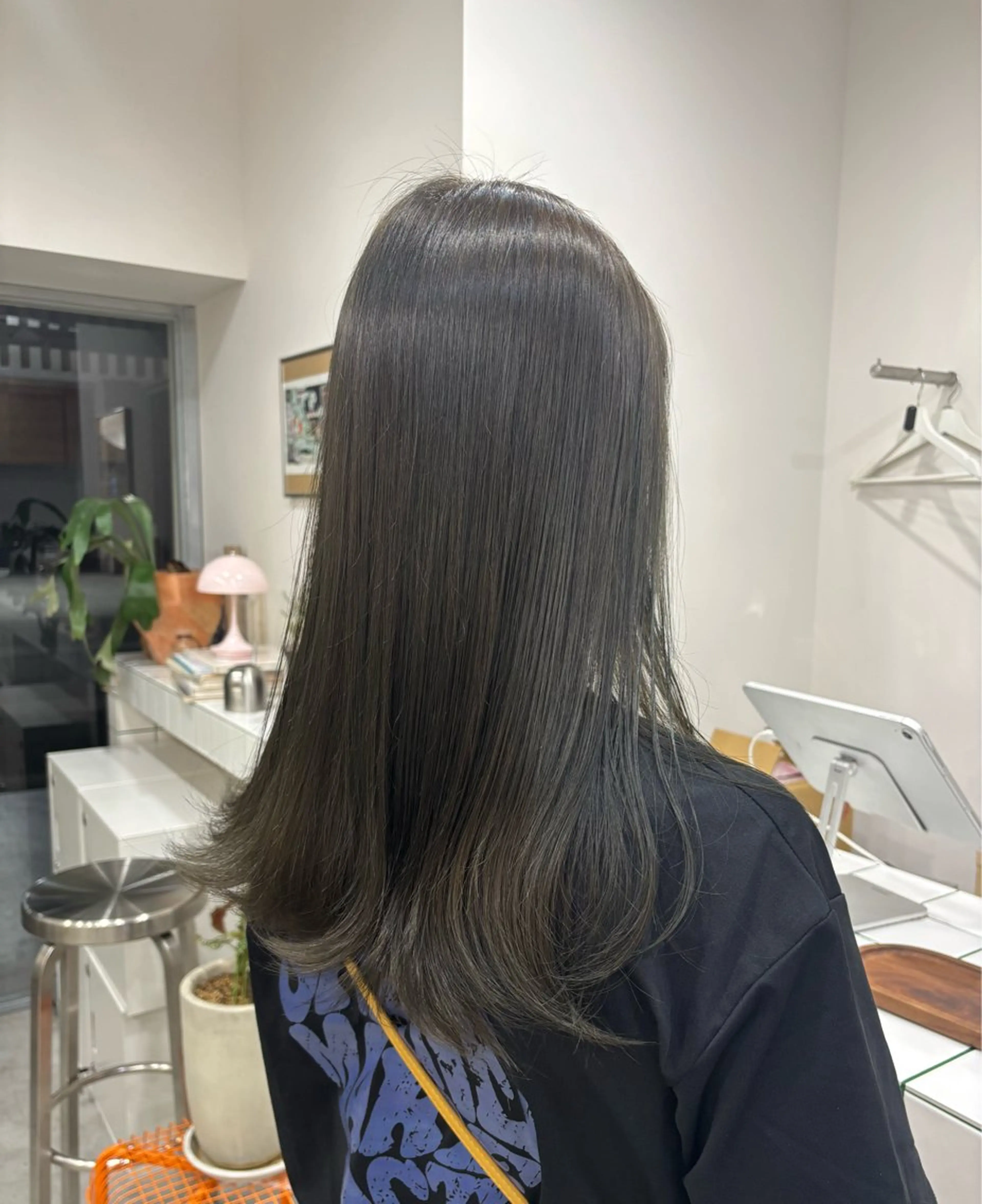 カラー ブリーチ 透明感カラー ブリーチなしカラー ヘアカラー BROUN®所属・透明感/暖色カラー yukinaのヘアスタイル
