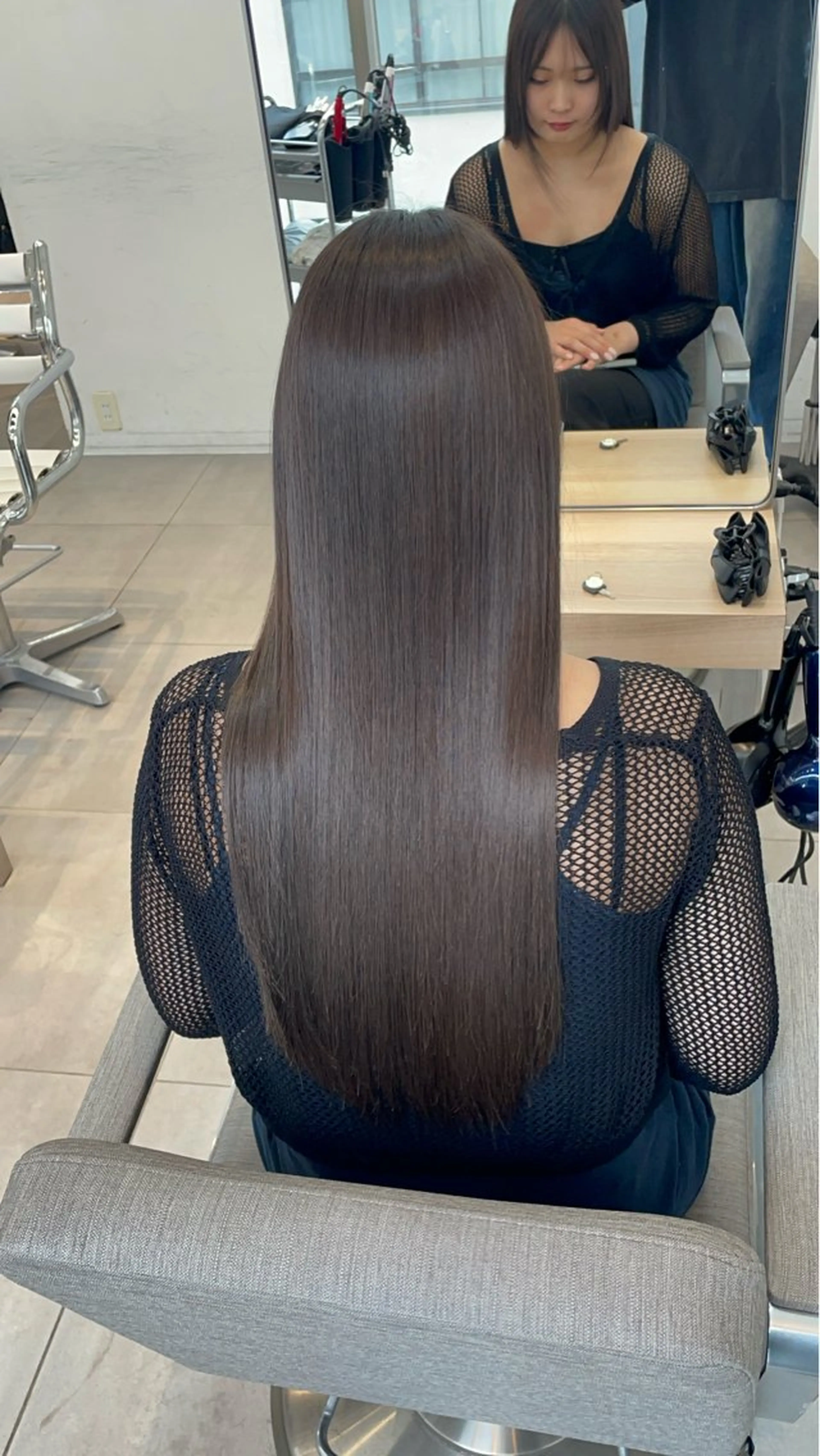 ロング カット 縮毛矯正 トリートメント ヘッドスパ ✨髪質改善✨美髪 矯正🫧小泉のヘアスタイル