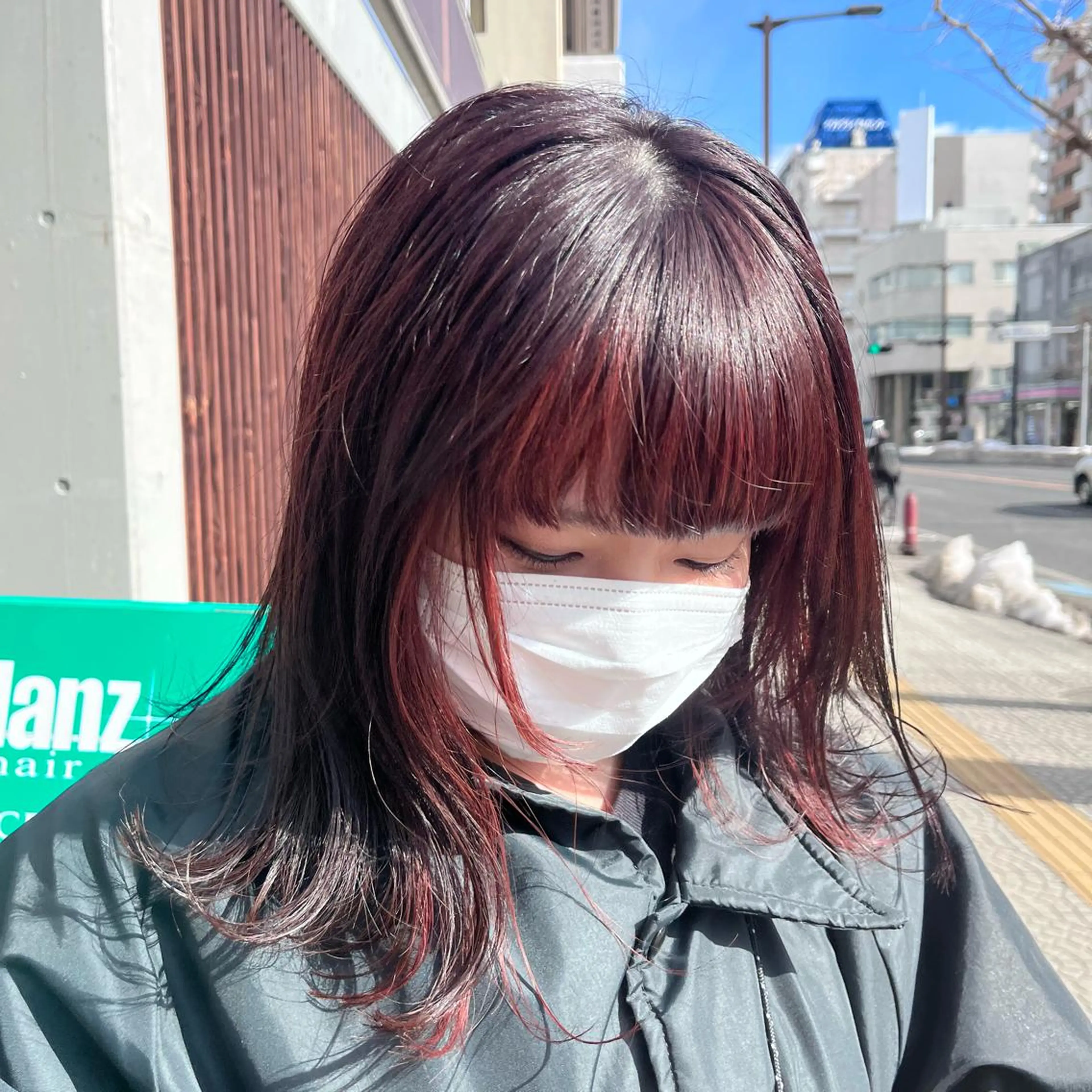ミディアム 顔周りカット ヘアカラー トリートメント Log(ログ)所属・Log 坂牛匠のヘアスタイル