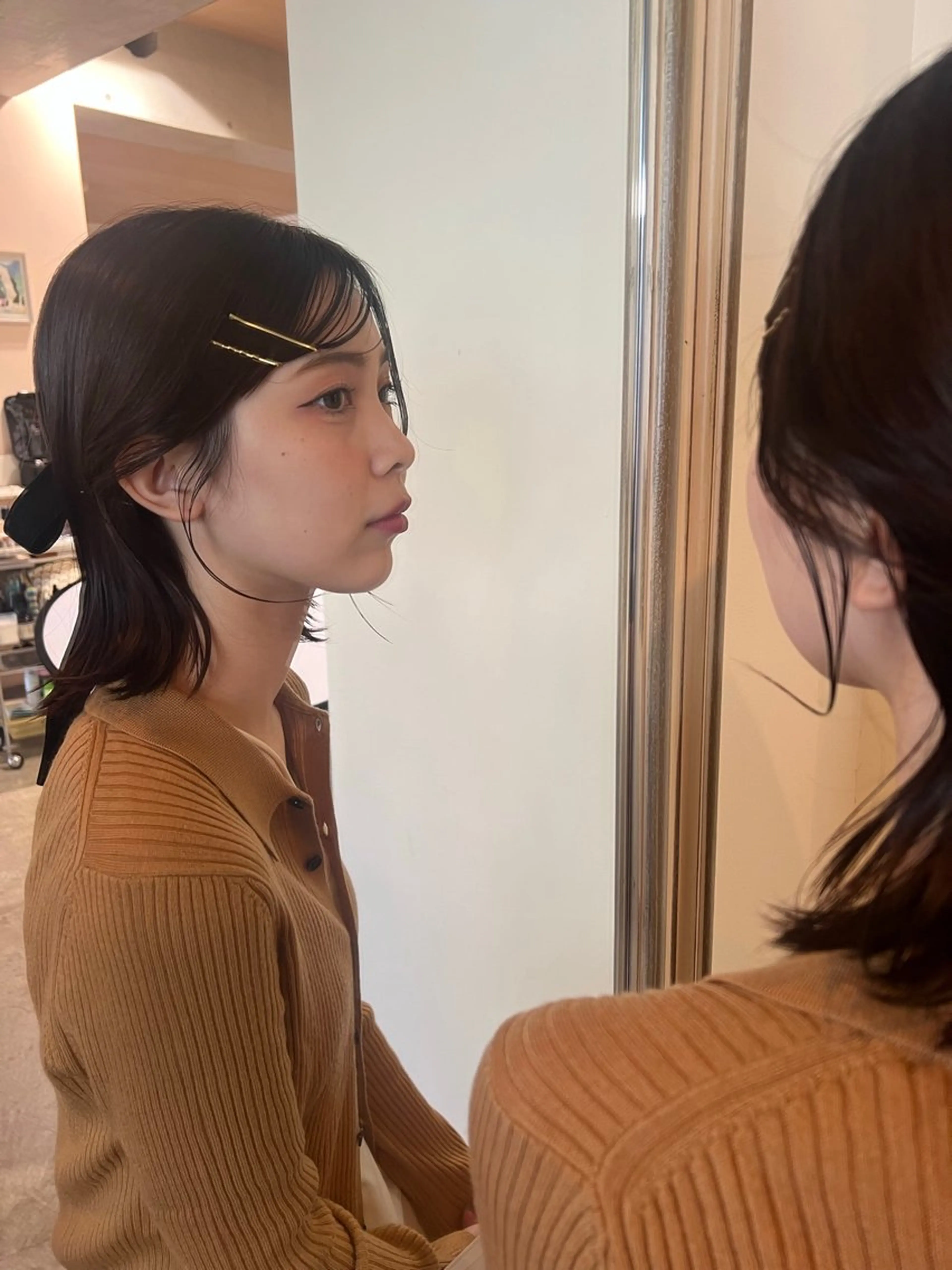 ミディアム ヘアアレンジ センターパート/ 暖色カラーayuのヘアスタイル