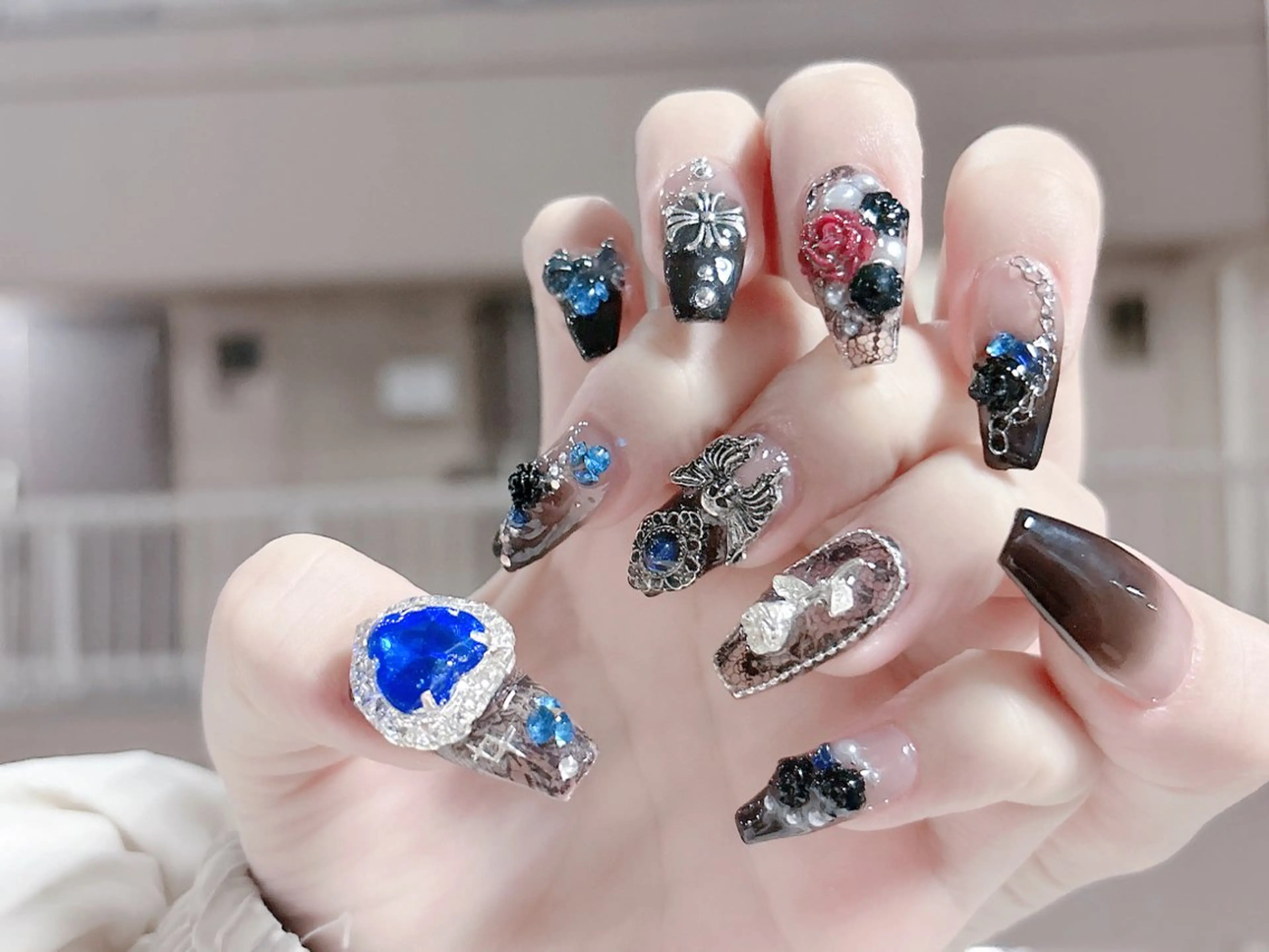 ネイル 成人式 ロングネイル マグネットネイル 大理石ネイル(マーブル) 持ち込み ハンドネイル MoMoA Nail ネイル長さ出し専門店のネイルデザイン