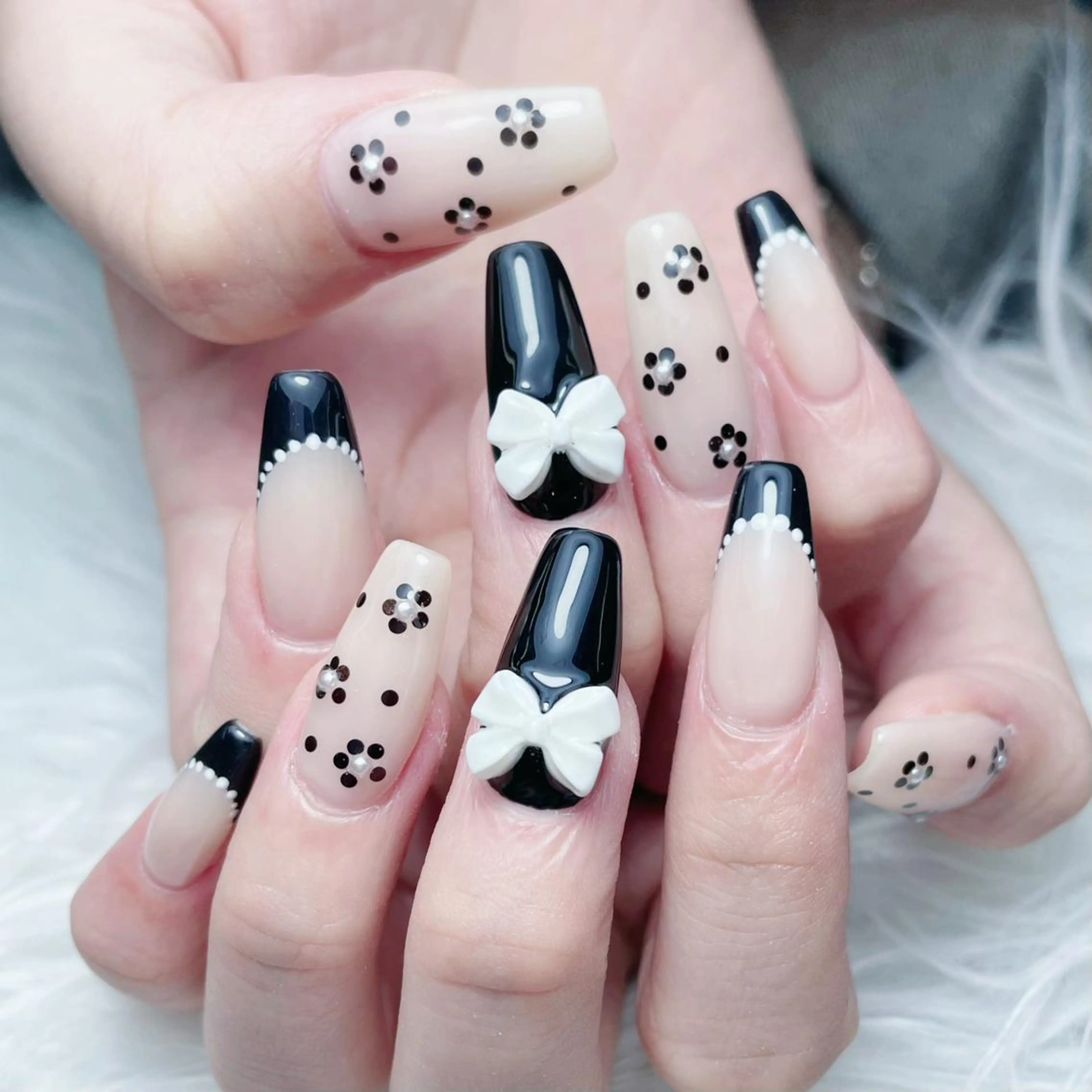 ネイル フレンチネイル ハート 韓国ネイル リボン スカルプネイル ハンドネイル Melody Nail所属・Melody  3D/スカルプ専門店のネイルデザイン