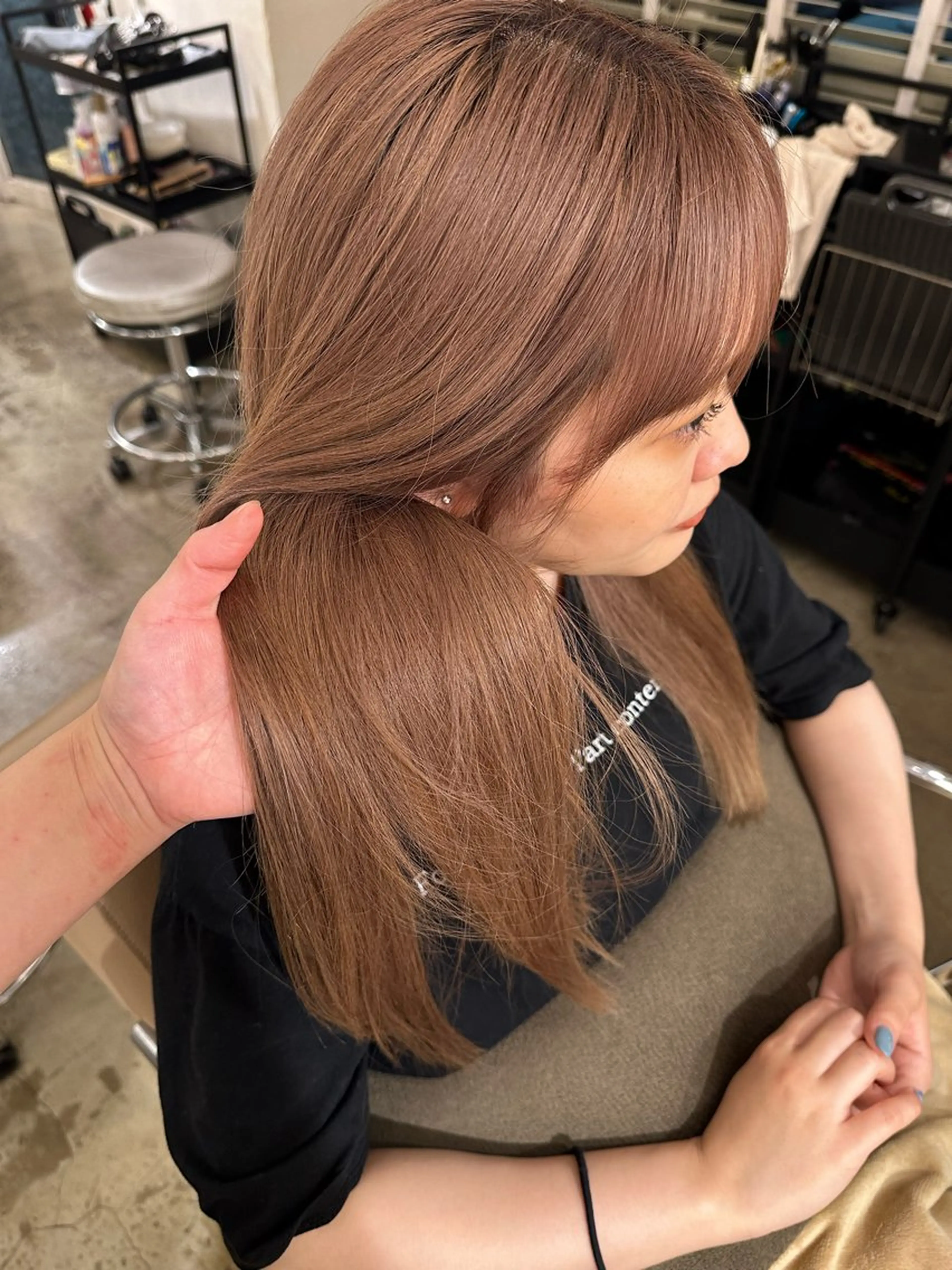 ロング カラー ブリーチ ピンクカラー micoto kuronoのヘアスタイル