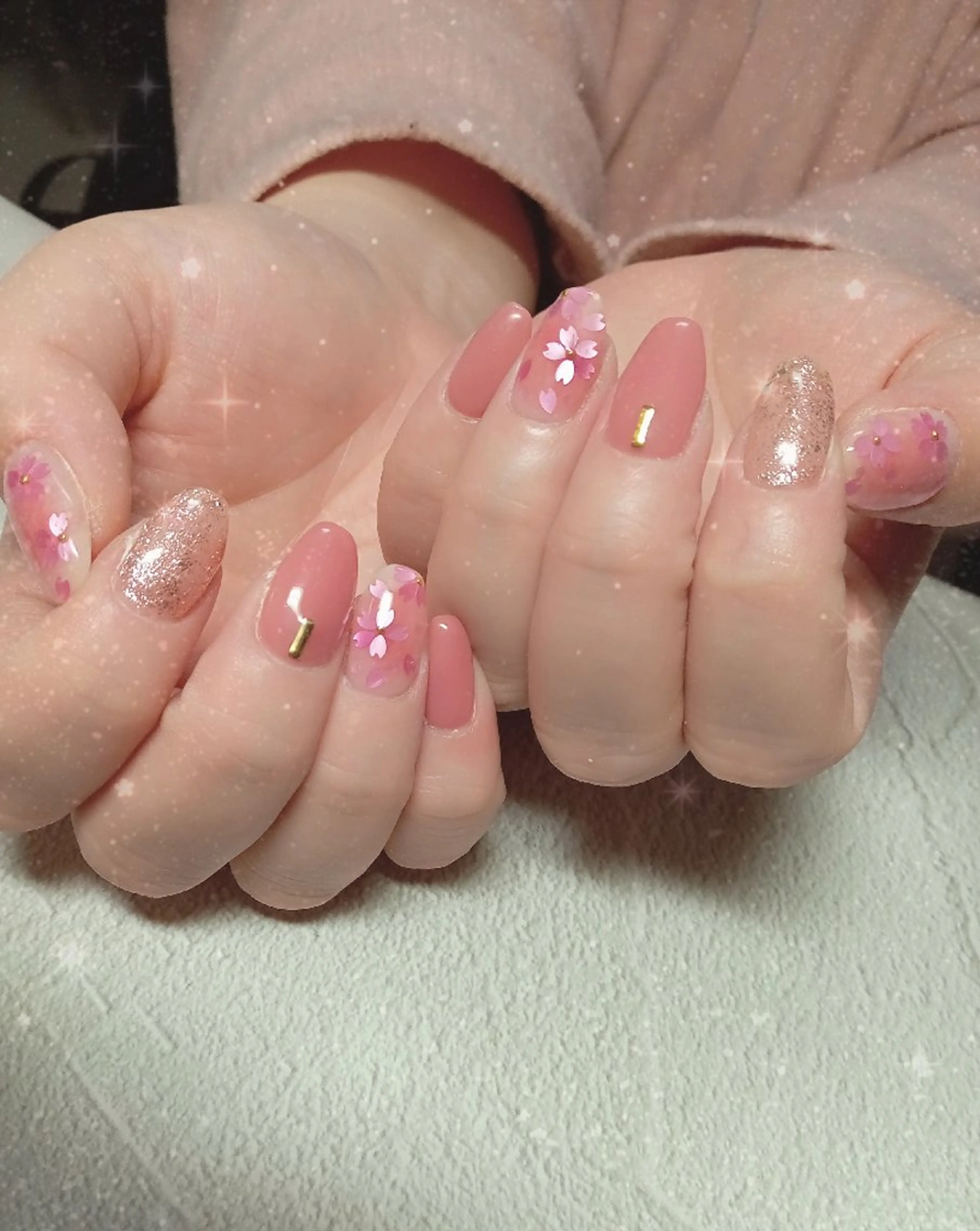 ネイル チークネイル 桜ネイル 氷ネイル・うるうるネイル キラキラネイル オフィスネイル ハンドネイル flure de neige yukiのネイルデザイン