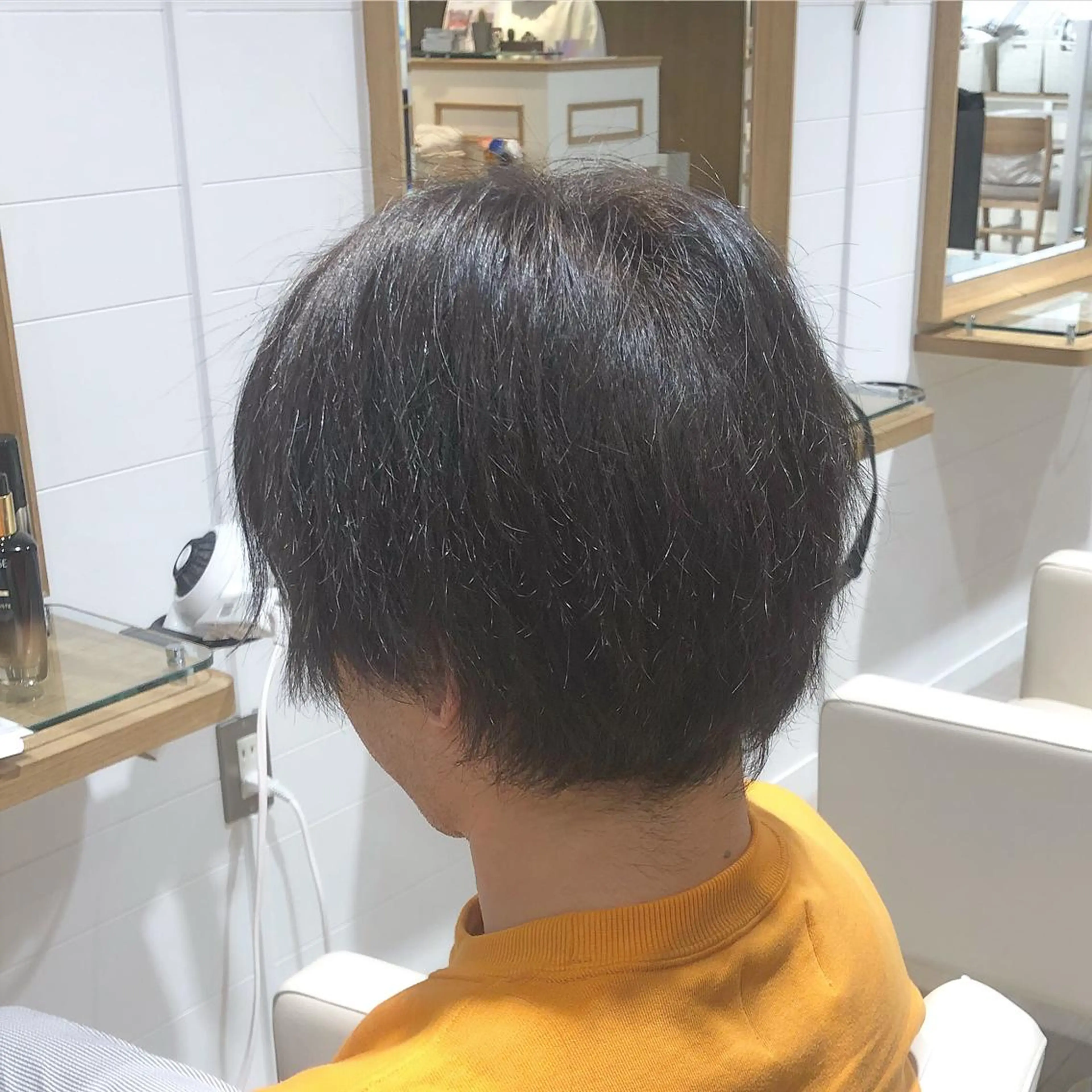 カラー メンズ ヘアカラー まつげ兼任しもさこ 🌟レイヤー得意のヘアスタイル